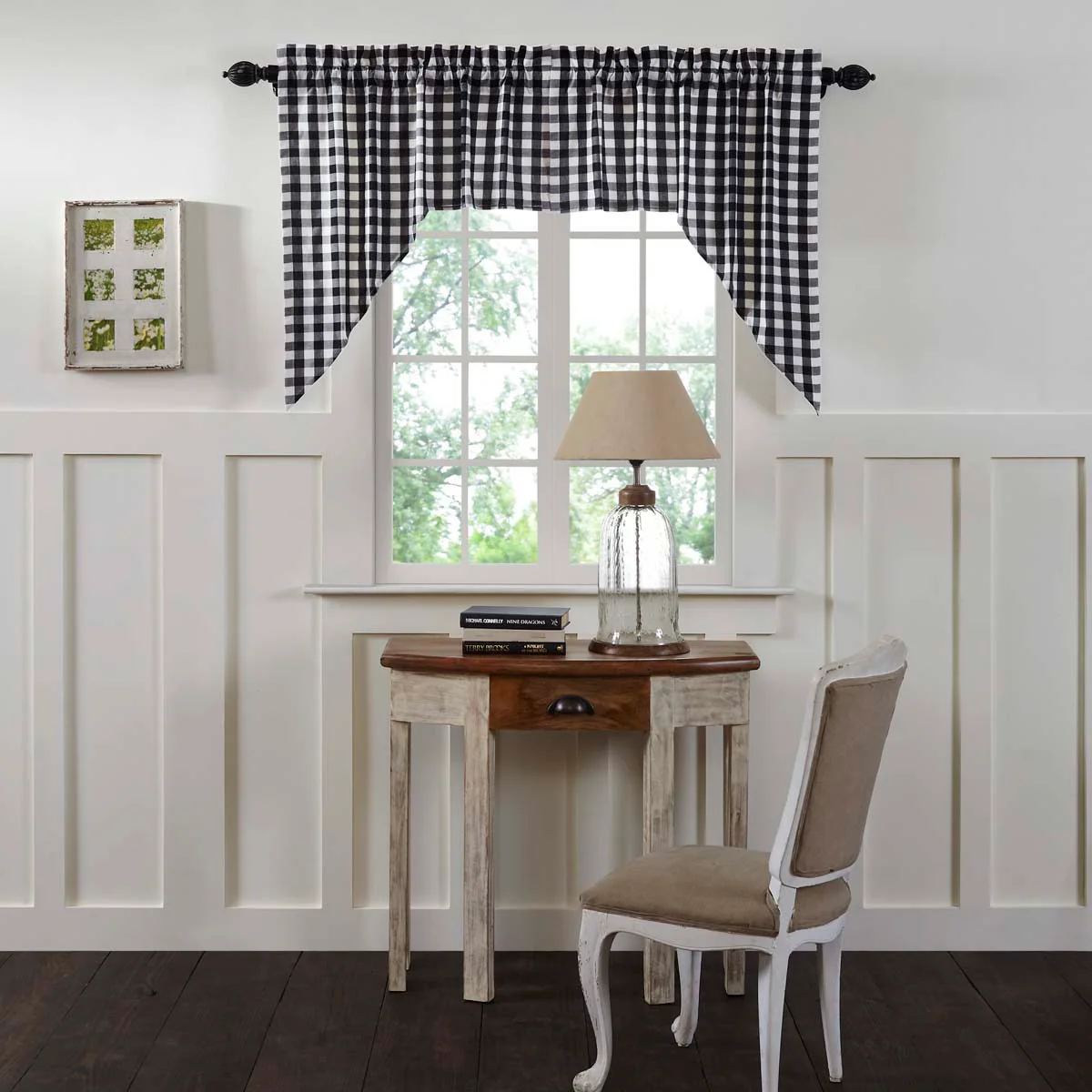 Annie Buffalo Black Check Swag Set of 2