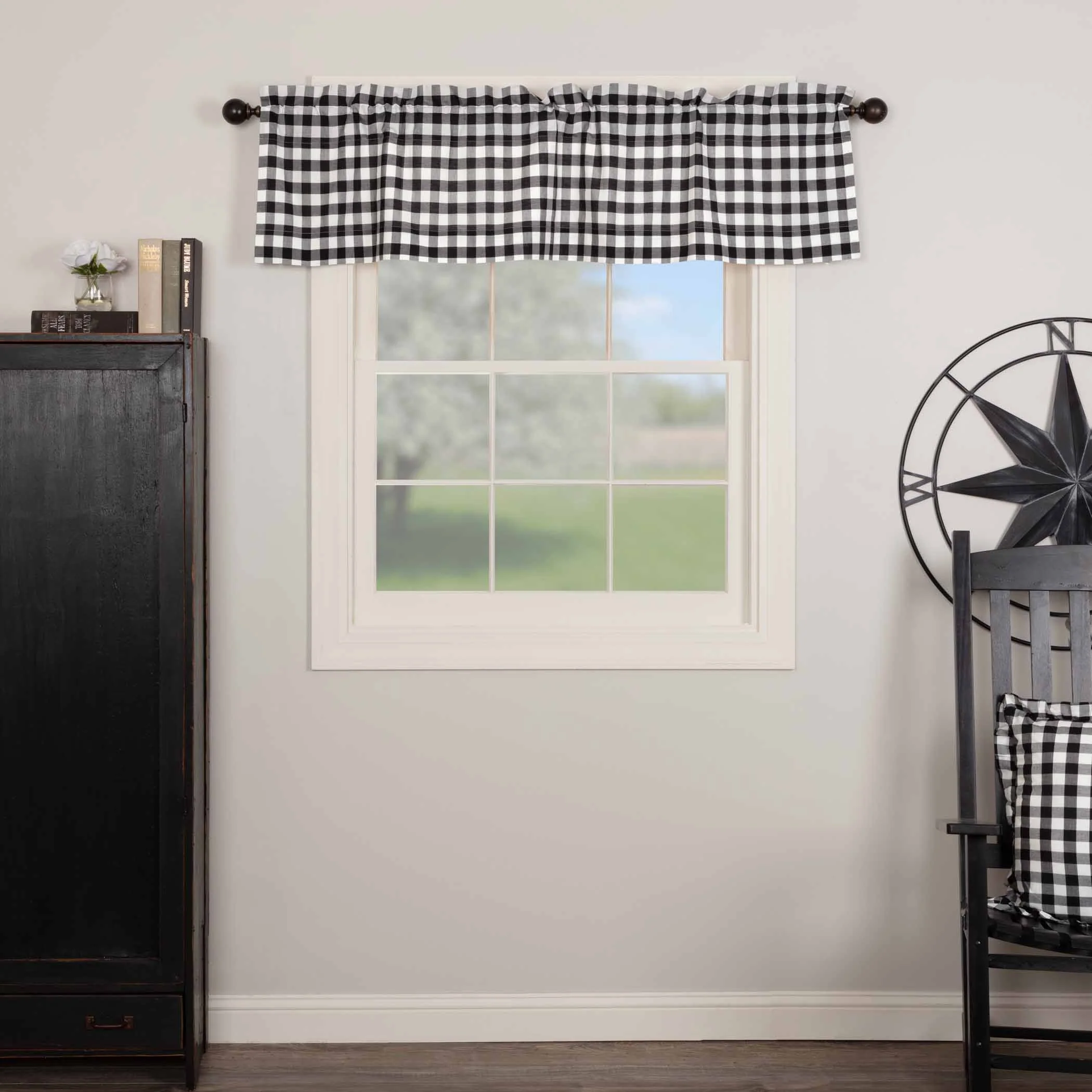 Annie Buffalo Black Check Valance 16" x 60"