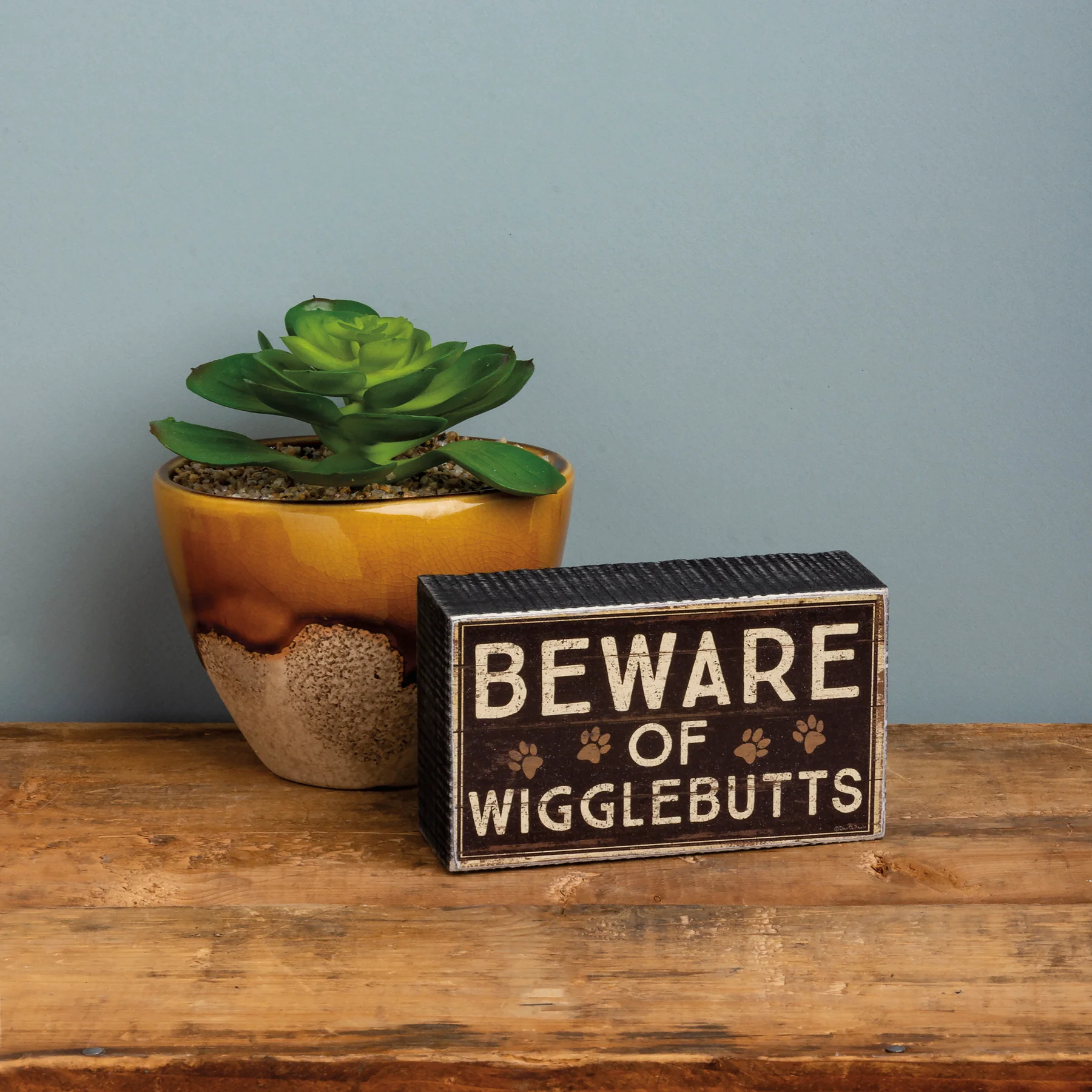 Beware Of Wigglebutts Dog Box Sign - Image 2