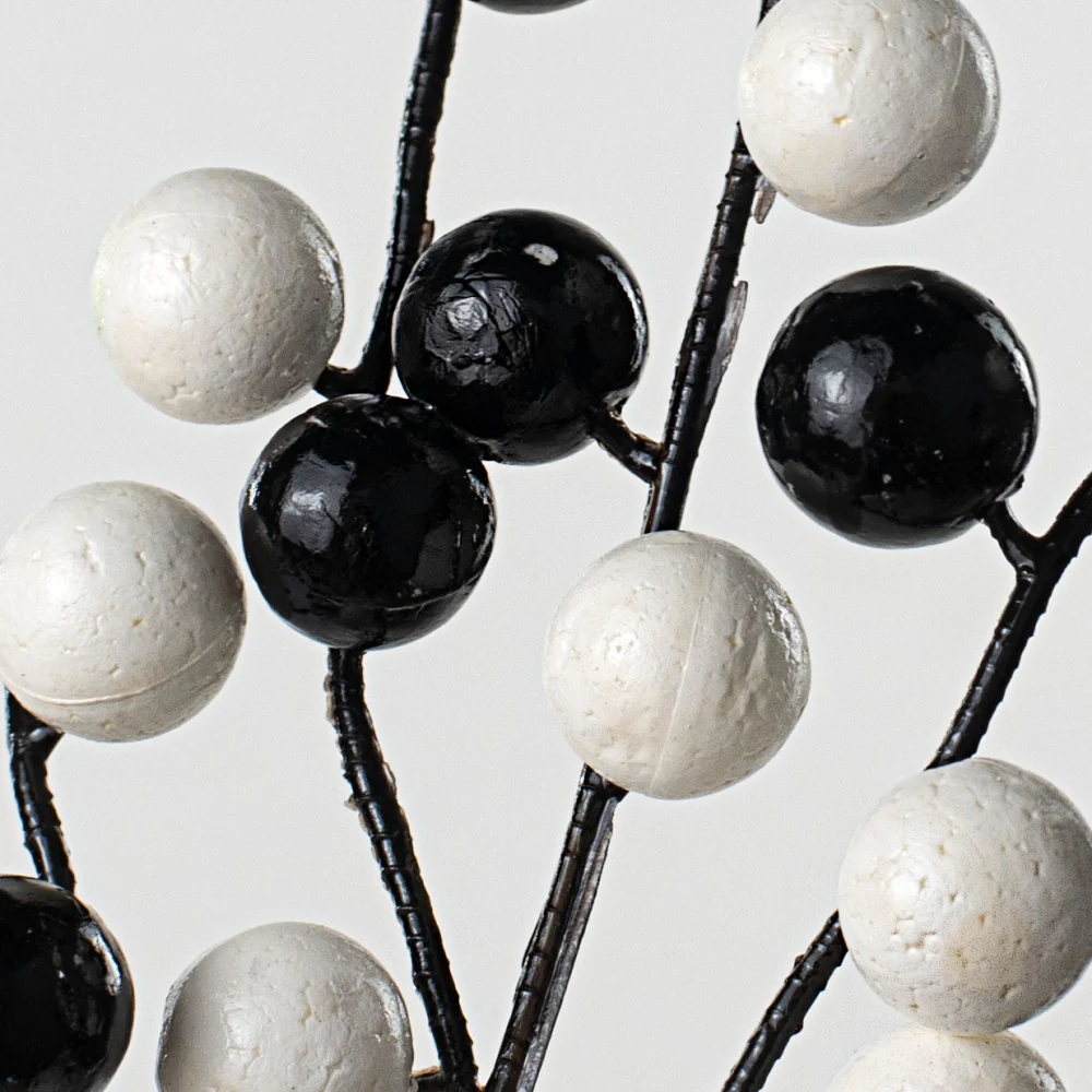 💙 Black and White Mixed Ball 17" Pick - Image 2