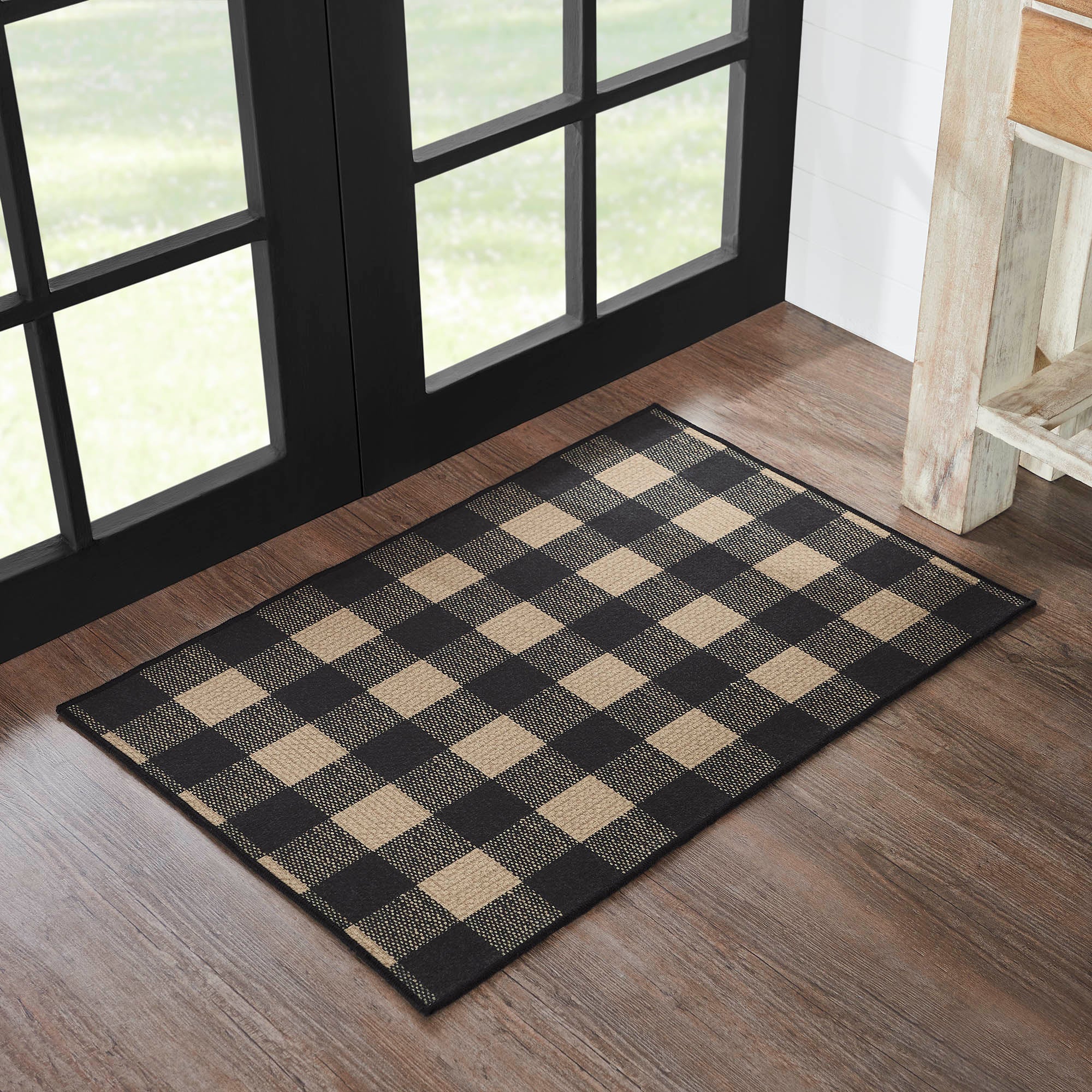 Black Check Indoor/Outdoor 24" x 36" Rug