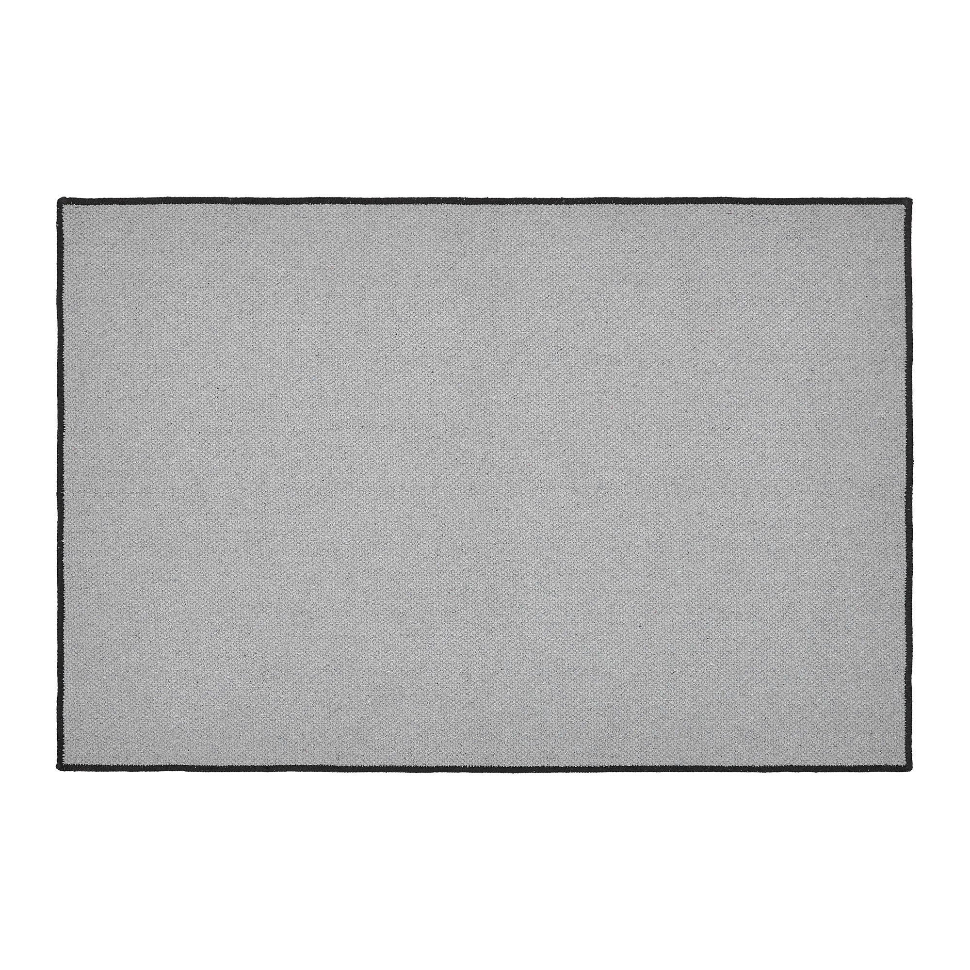 Black Check Indoor/Outdoor 24" x 36" Rug - Image 3