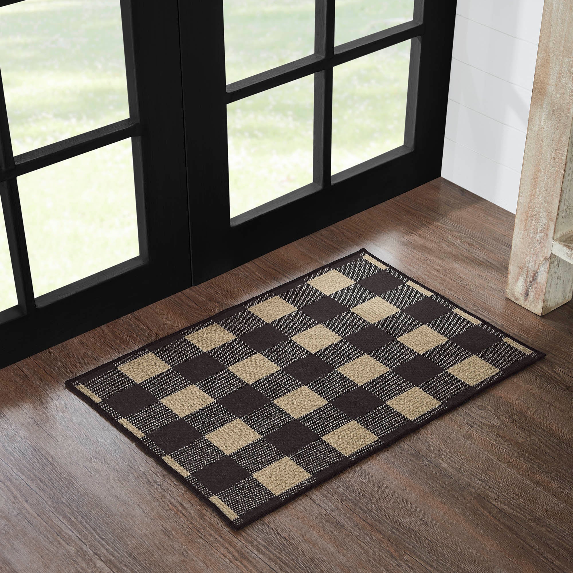 Black Check Indoor/Outdoor Rectangular Rug 20" x 30"