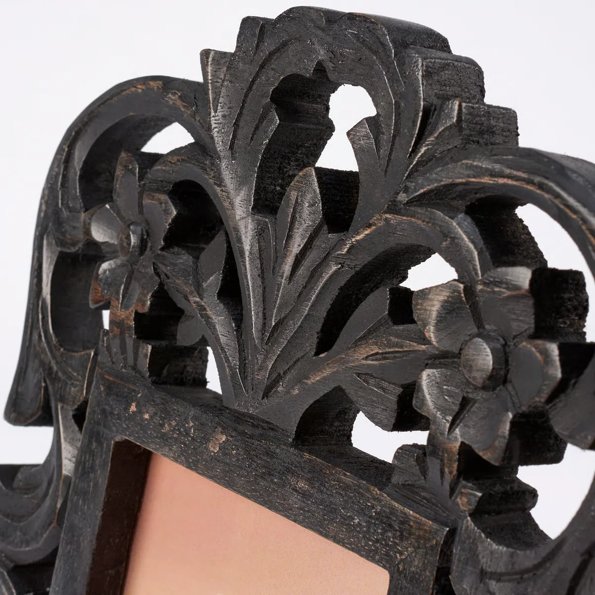 Black Filigree Photo Frame Holds 4" x 6" photo - Image 4