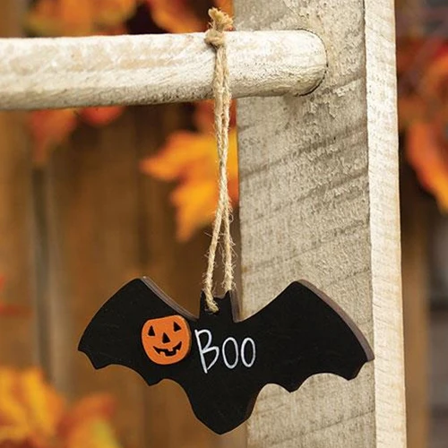 ๐ Boo Bat with Jack O' Lantern Wood Ornament