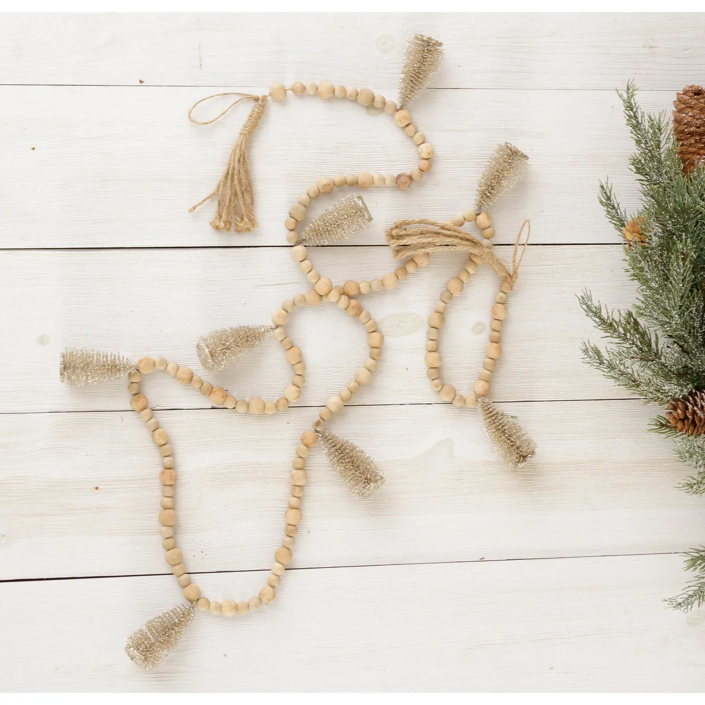 💙 Bottle Brush Tree and Wooden Bead 72" Garland - Image 2