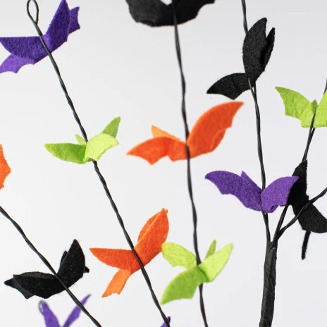 π Bright Halloween Felt Bats 30" Spray - Image 2