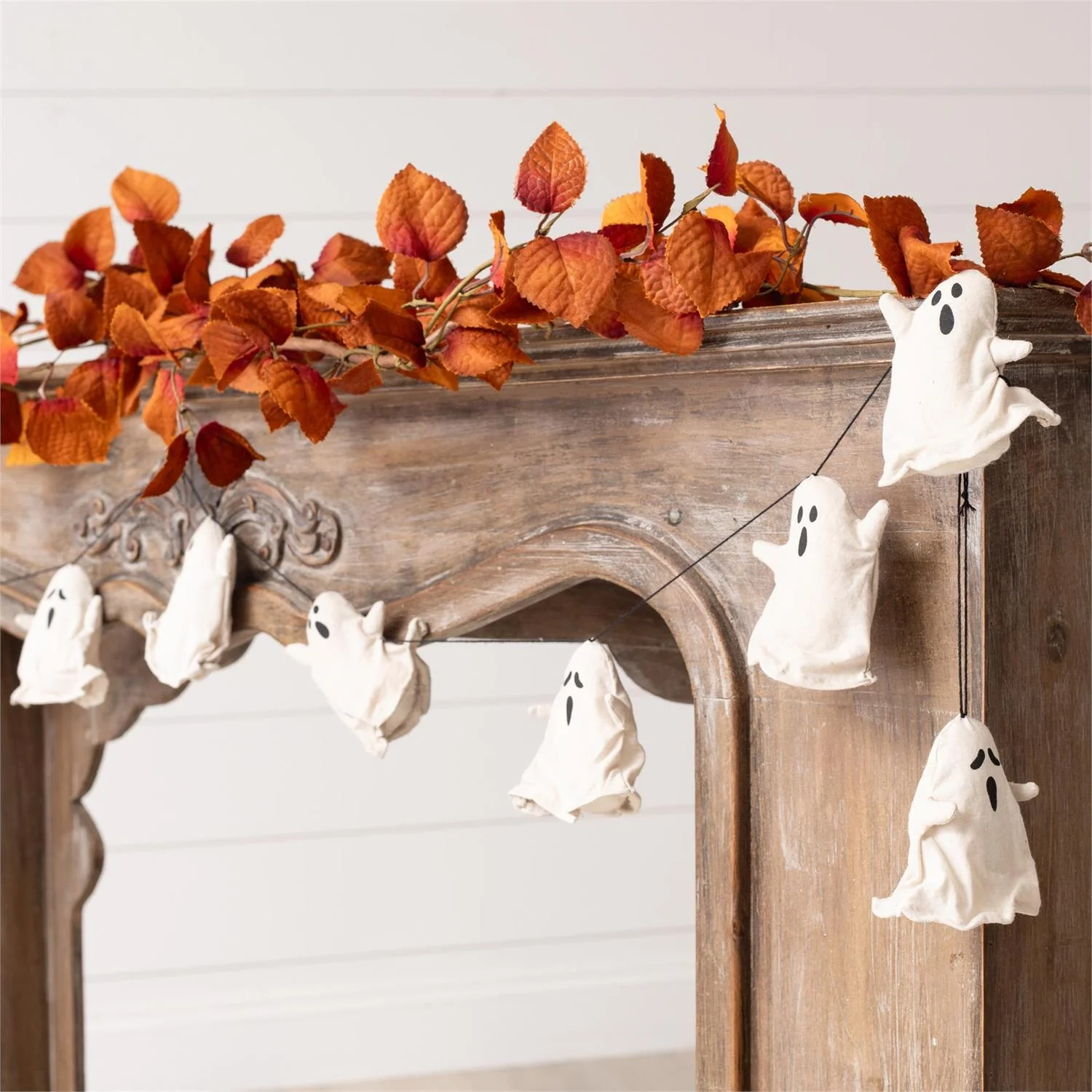 Canvas Ghosts Garland - Image 2