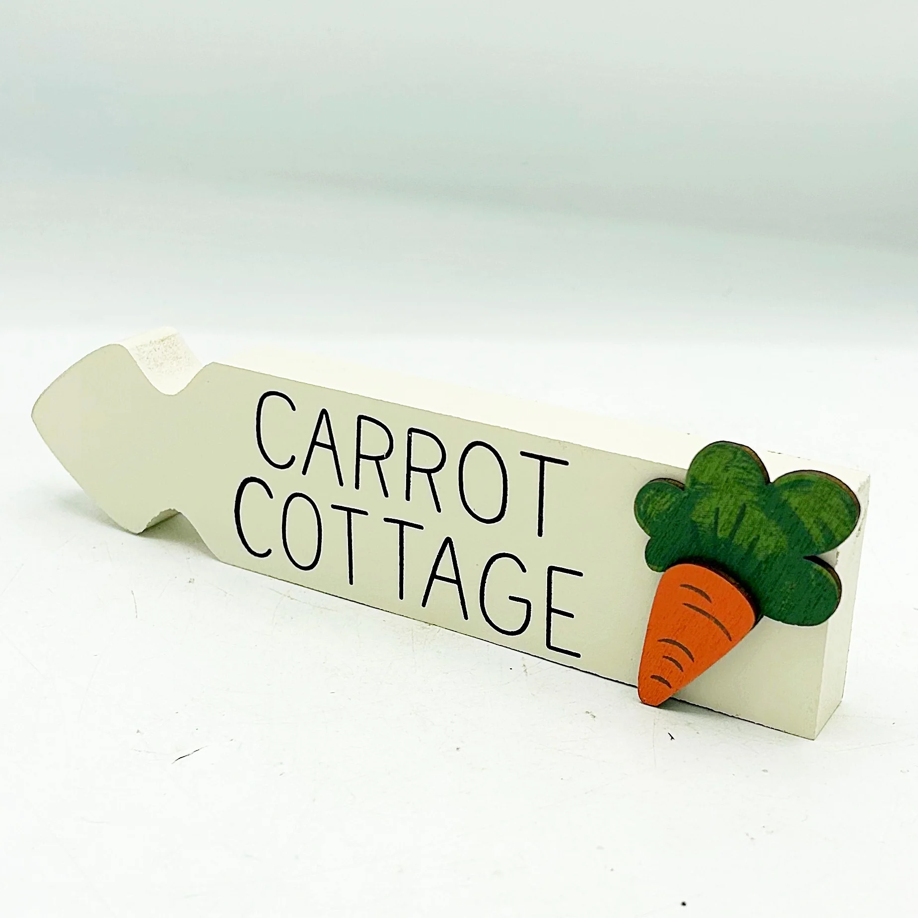 💙 Carrot Cottage Arrow Wooden Sitter Sign - Image 2