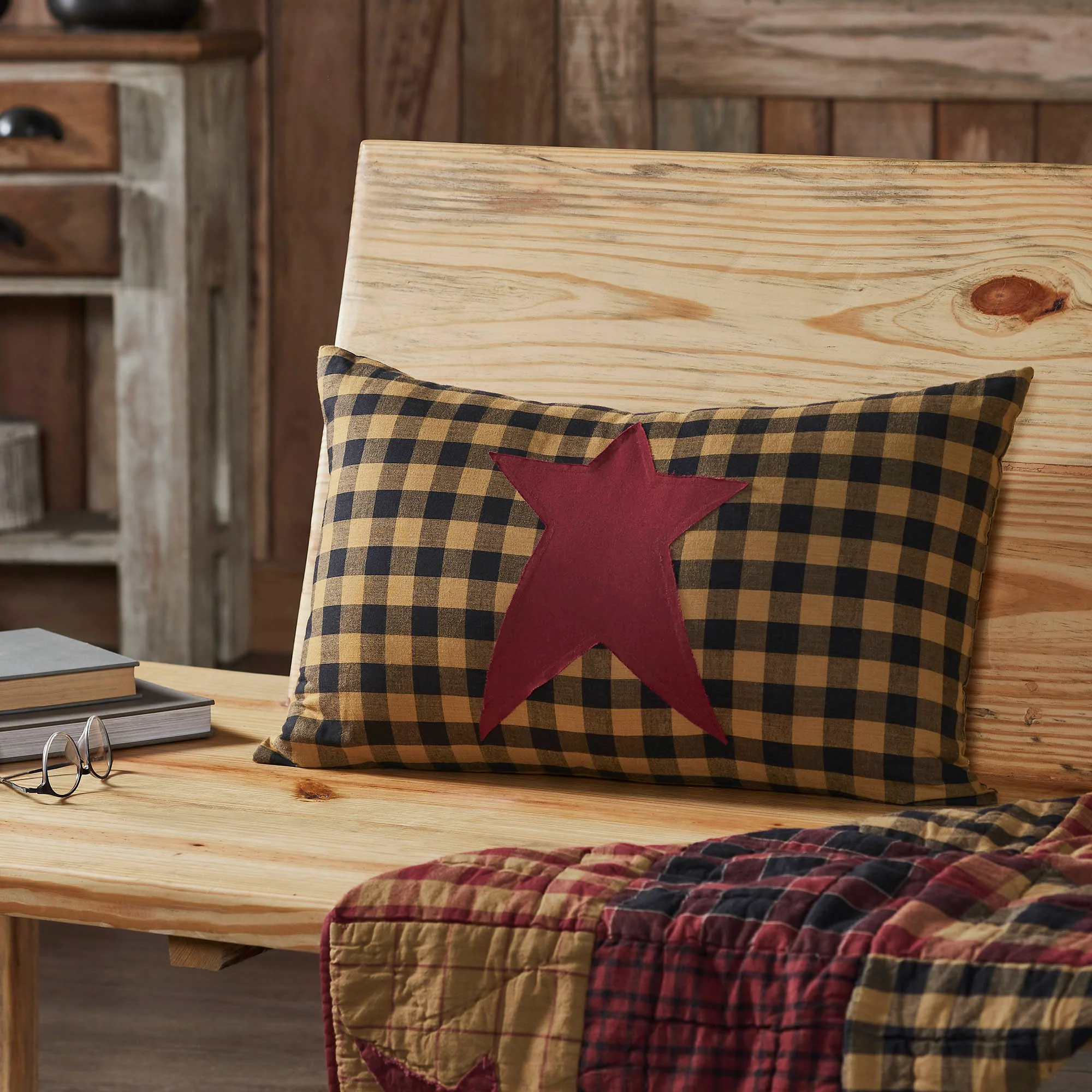Connell Primitive Star Accent Pillow 14" x 22"