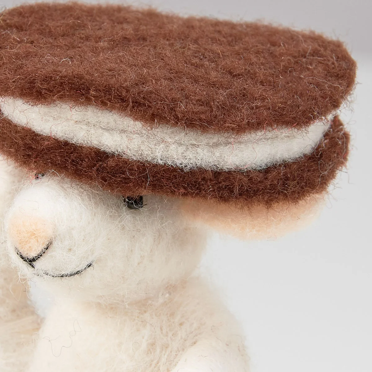 💙 Cookie Mouse Felt Critter Figure - Image 4