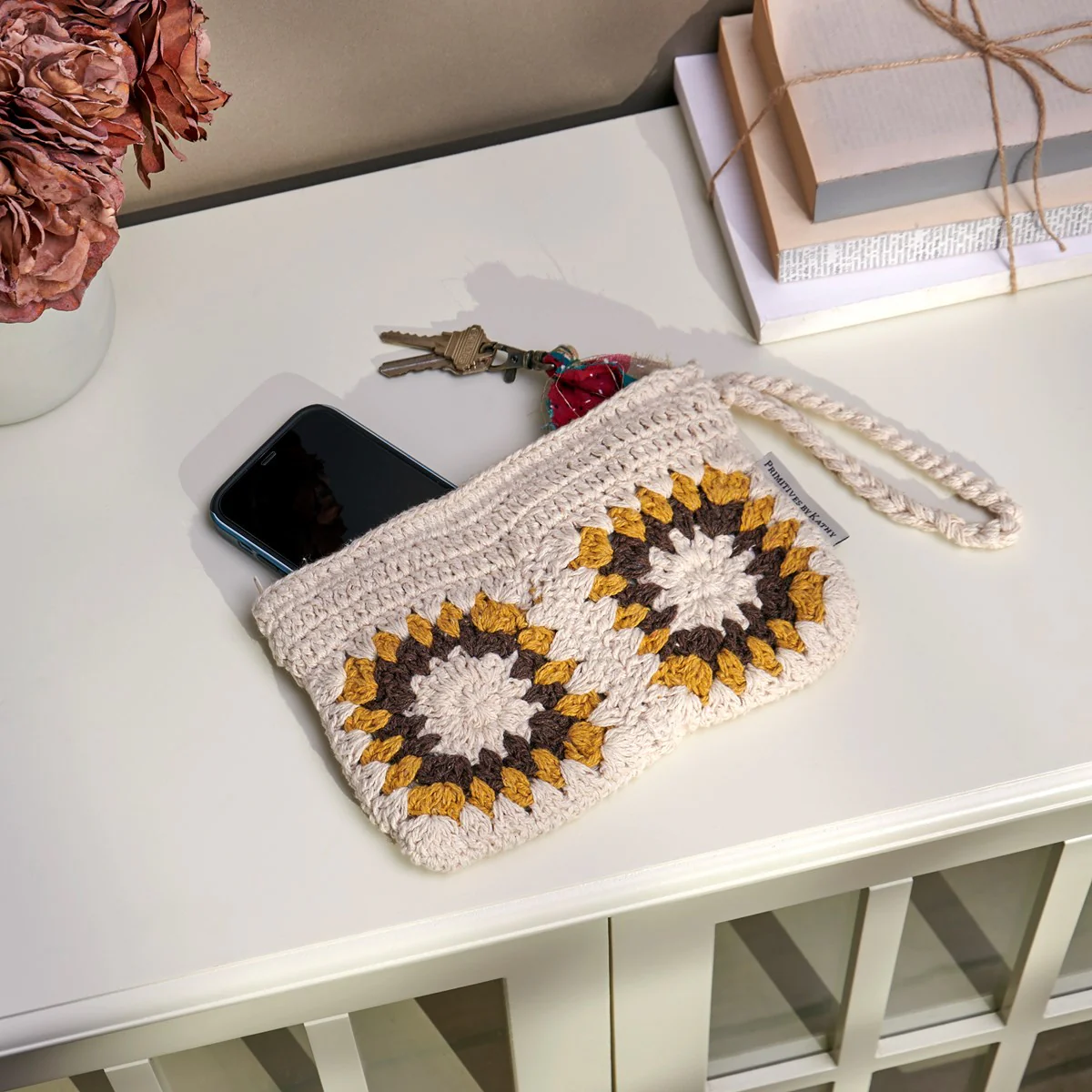 Crochet Sunflower Wristlet - Image 3