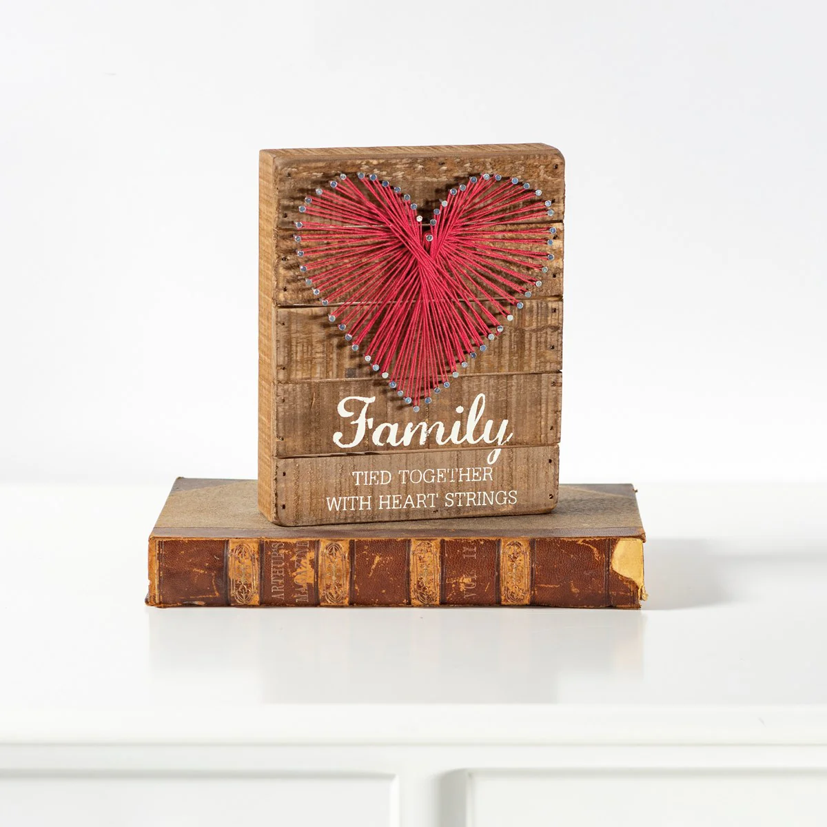 DAY 5 💗 14 DAYS OF LOVE 💗 Family Tied Together With Heart String Art - Image 3