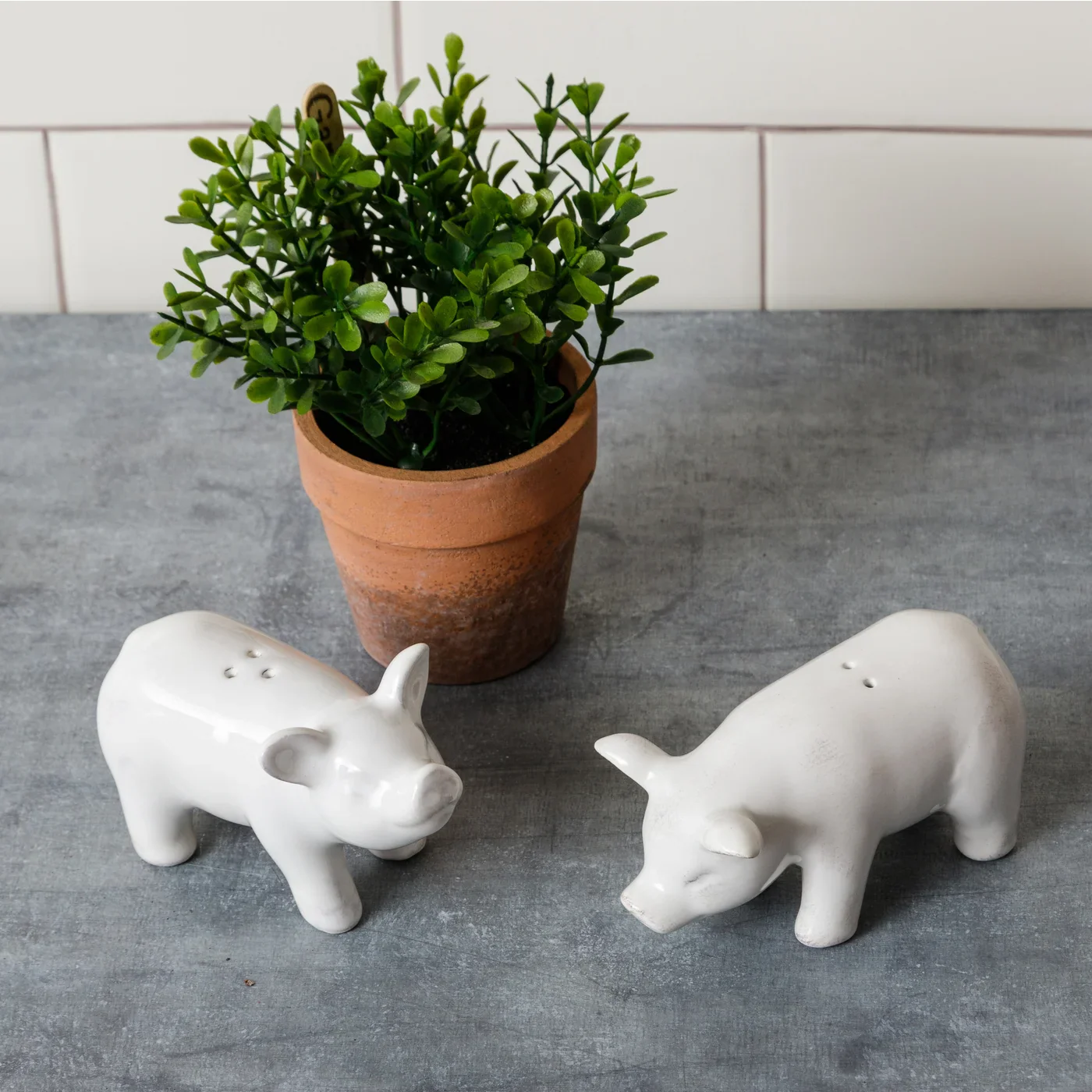 Farm Charm White Pig Salt And Pepper Shakers