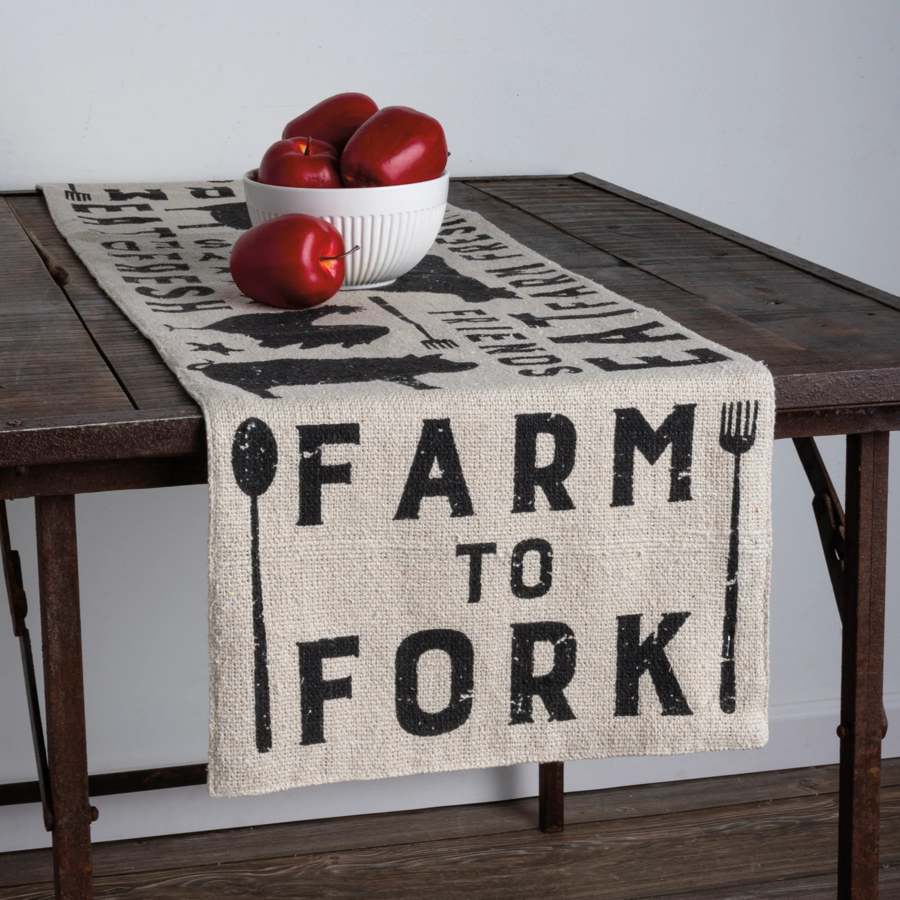 ๐ Farm To Fork Farmhouse Animals 56" Table Runner