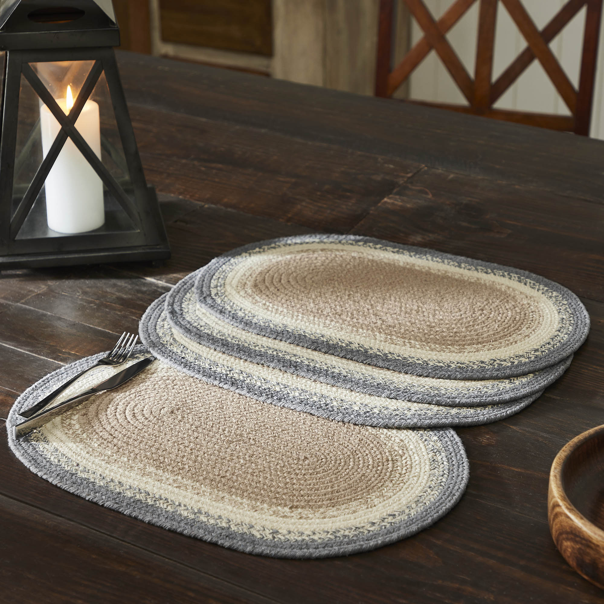Finders Keepers Oval Placemat Set of 4 13" x 19"