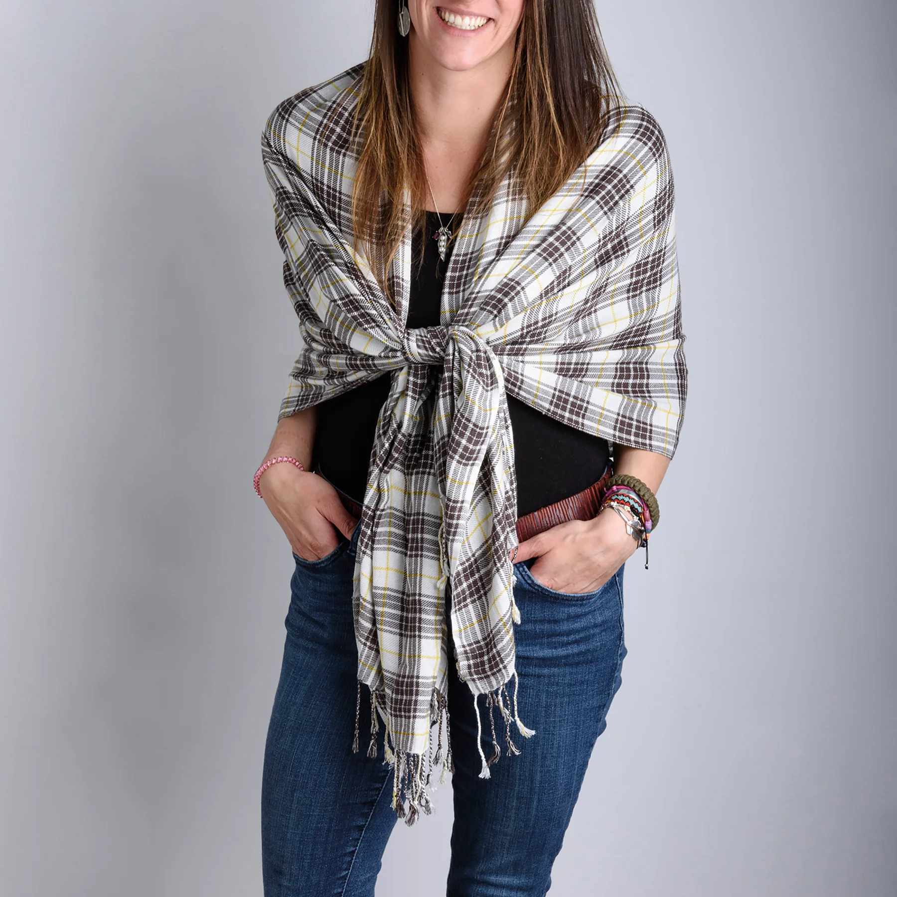 💙 Gray & Yellow Plaid Scarf - Image 2