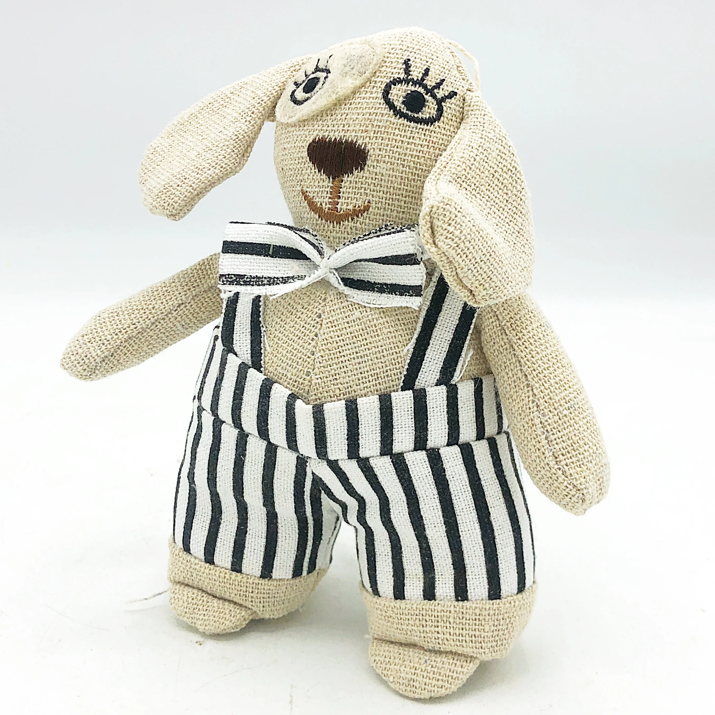 💙 Hound Dog in Buffalo Plaid Overalls Beanbag Animal 5" H