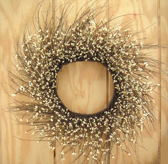 Ivory Pip Twig Wreath 22" Diameter