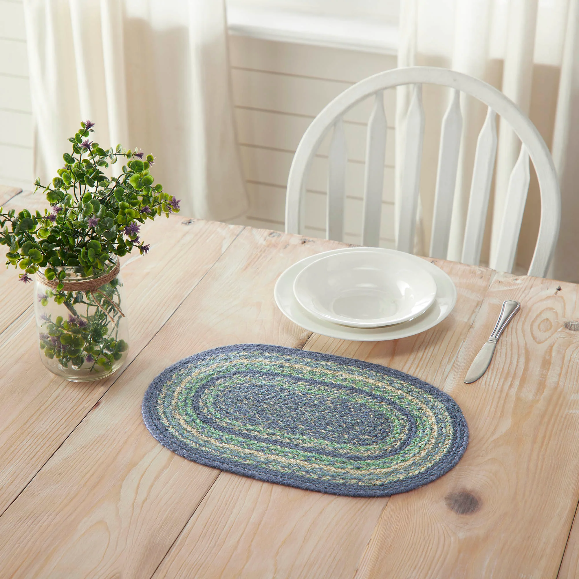 Jolie Jute Oval Placemat 10" x 15"