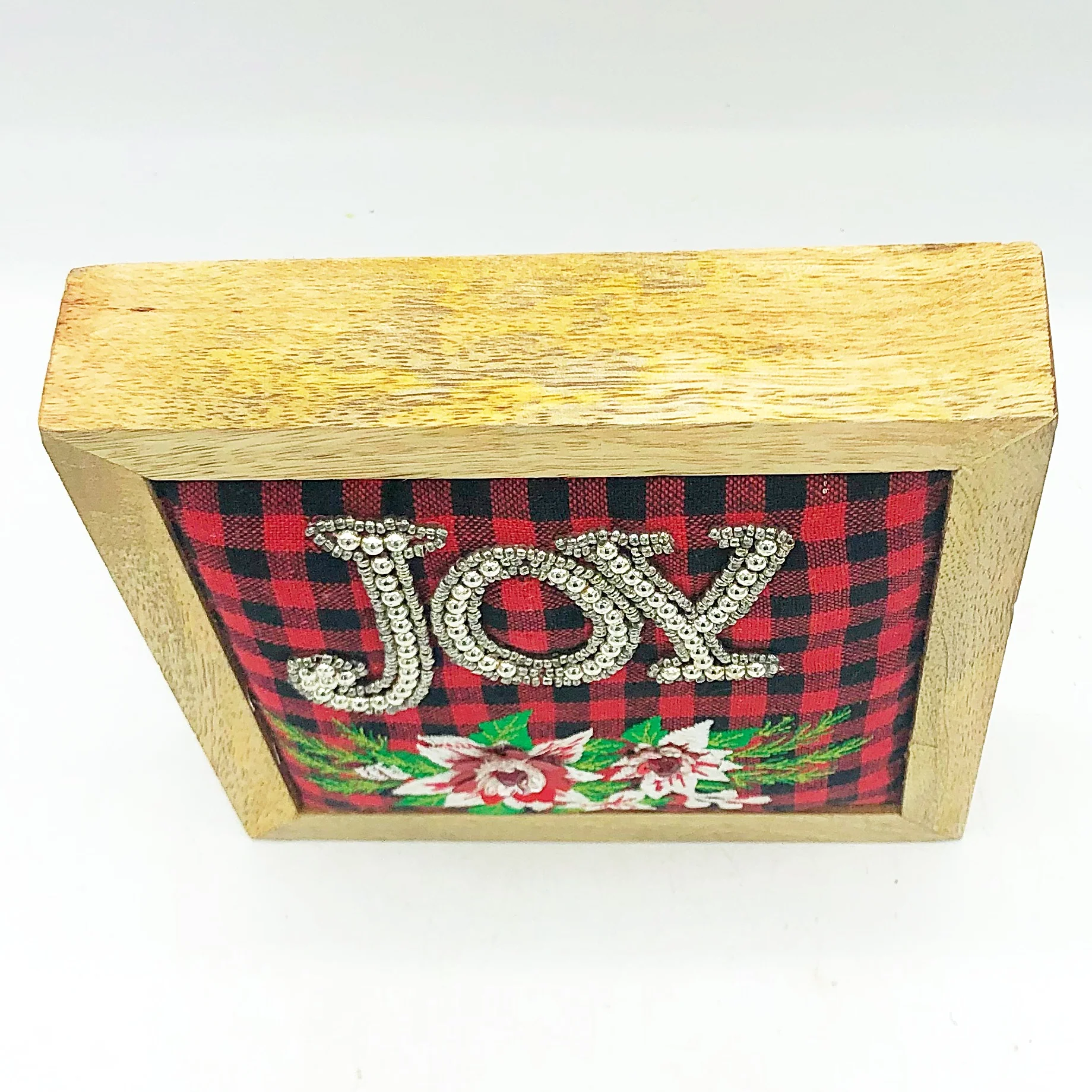 ๐ Joy Buffalo Plaid Fabric Box Sign - Image 6