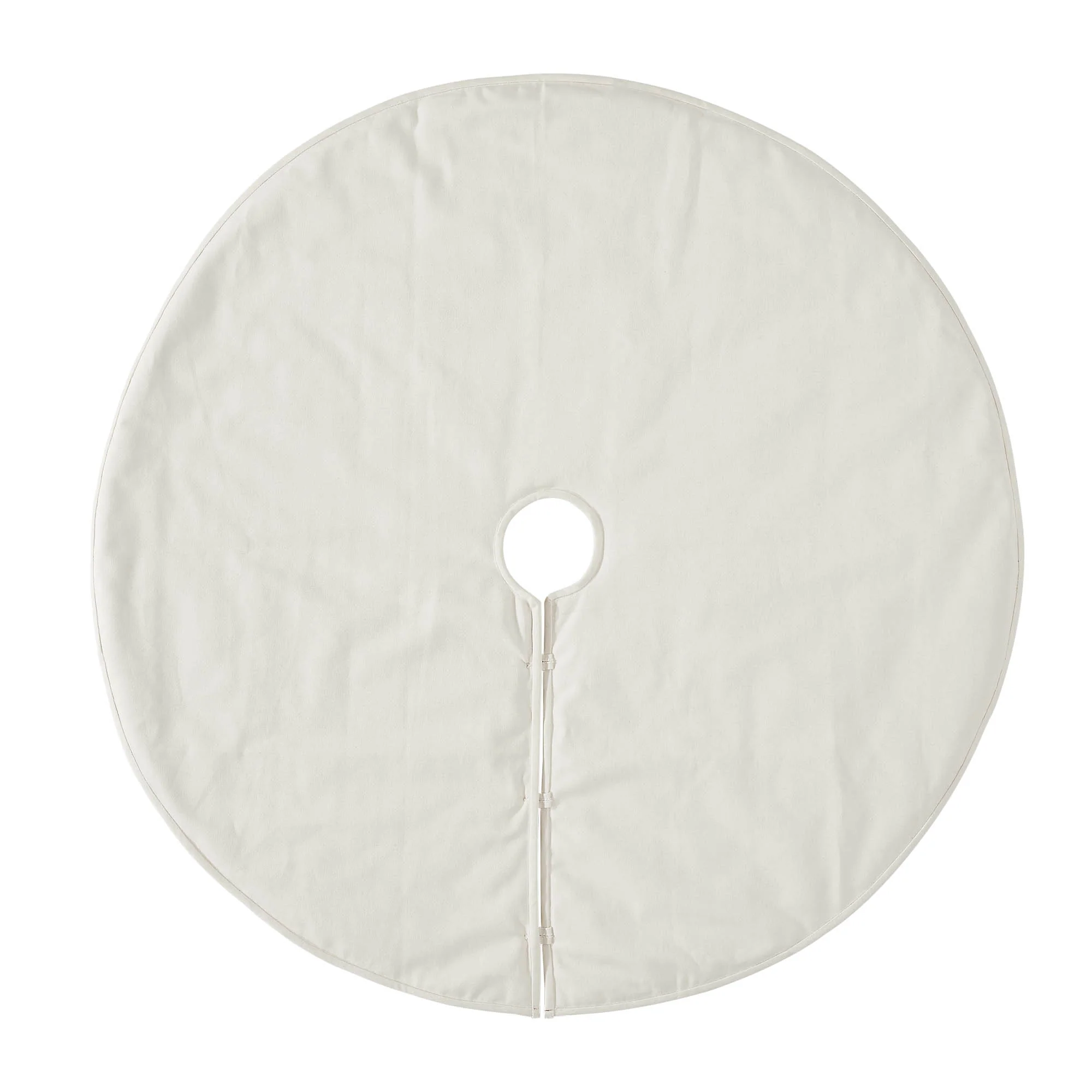 Kringle Red and White Chenille 36" Christmas Tree Skirt - Image 3