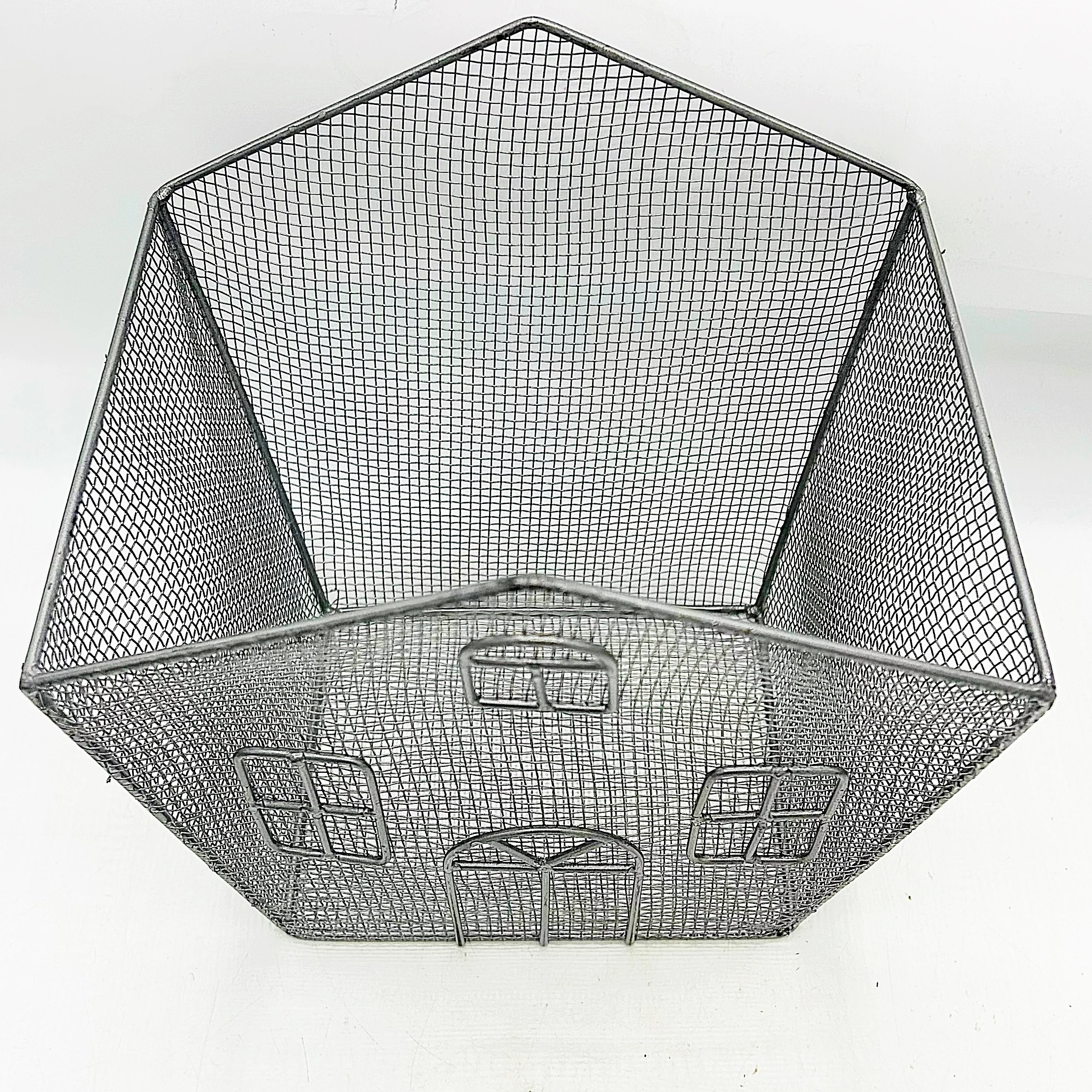 ๐ Metal House Shaped Storage Basket 9" H - Image 6
