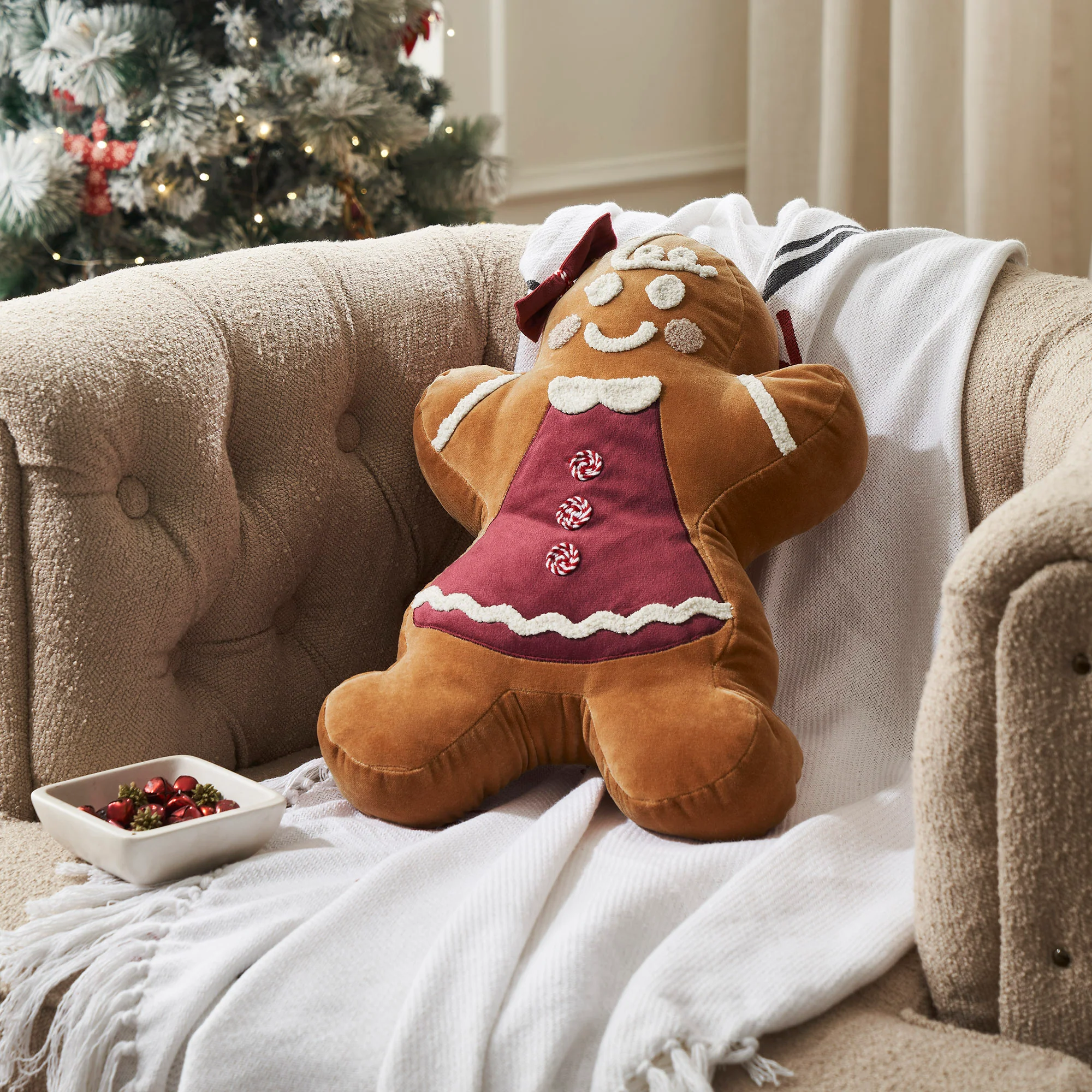 Mrs. Gingerbread Appliqued Pillow