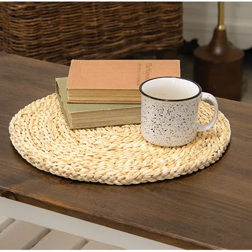 Natural Corn Husk Round Table Mat 15.5" - Image 2