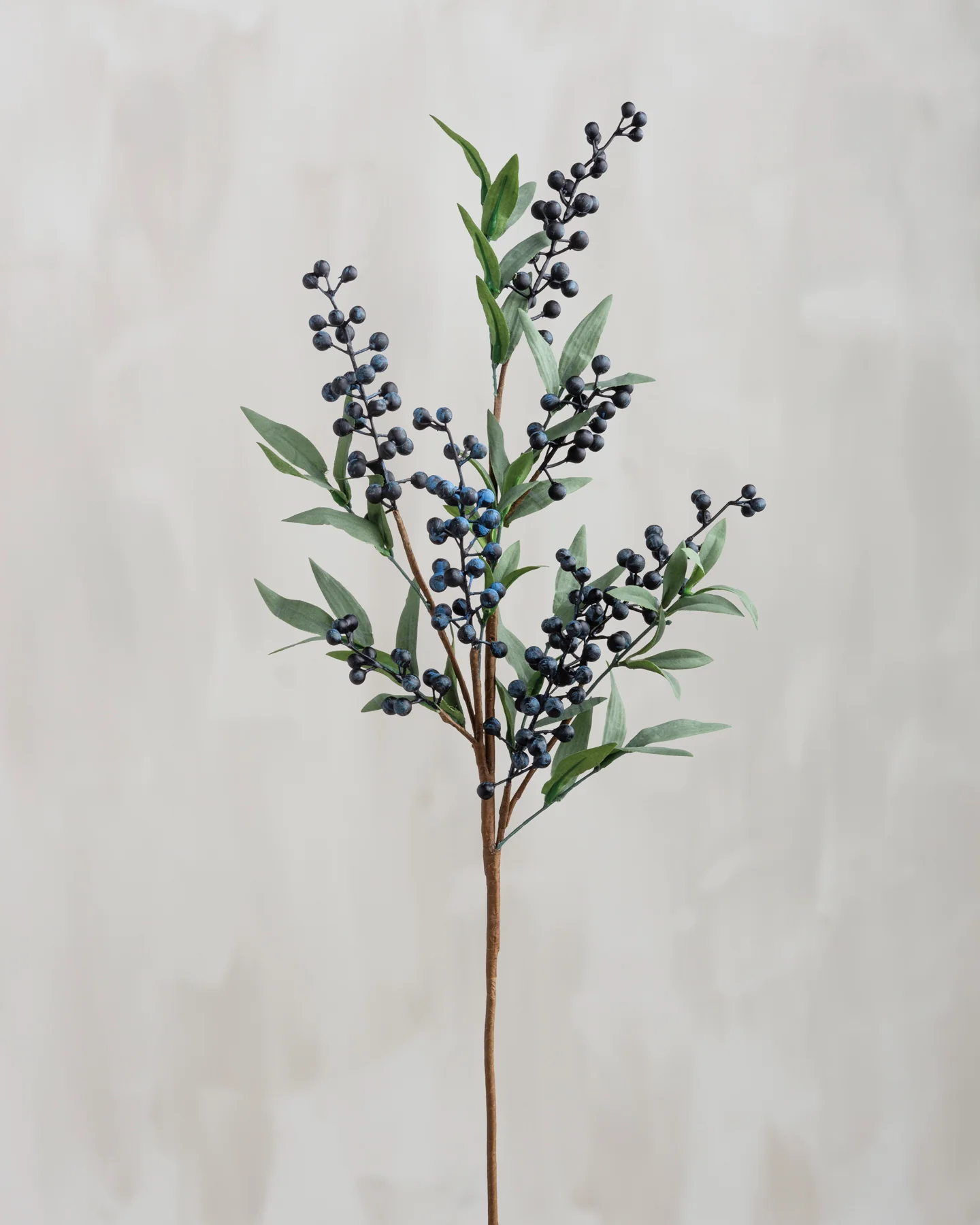 ๐ Natural Style Blueberries 28" Faux Berry and Foliage Spray - Image 4