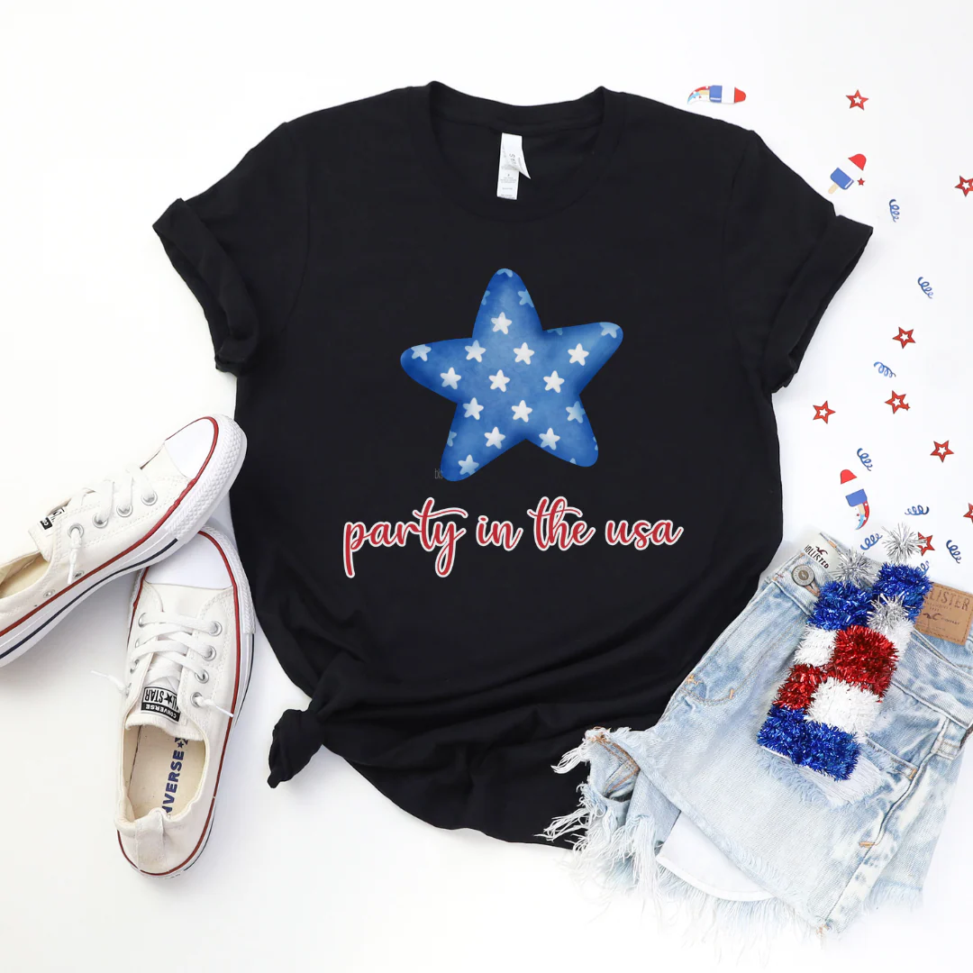 💙 Party in the USA 4th of July T-Shirt