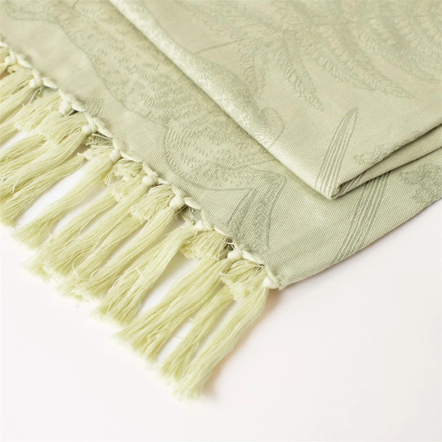 Rabbit And Fern Jacquard Throw - Image 4