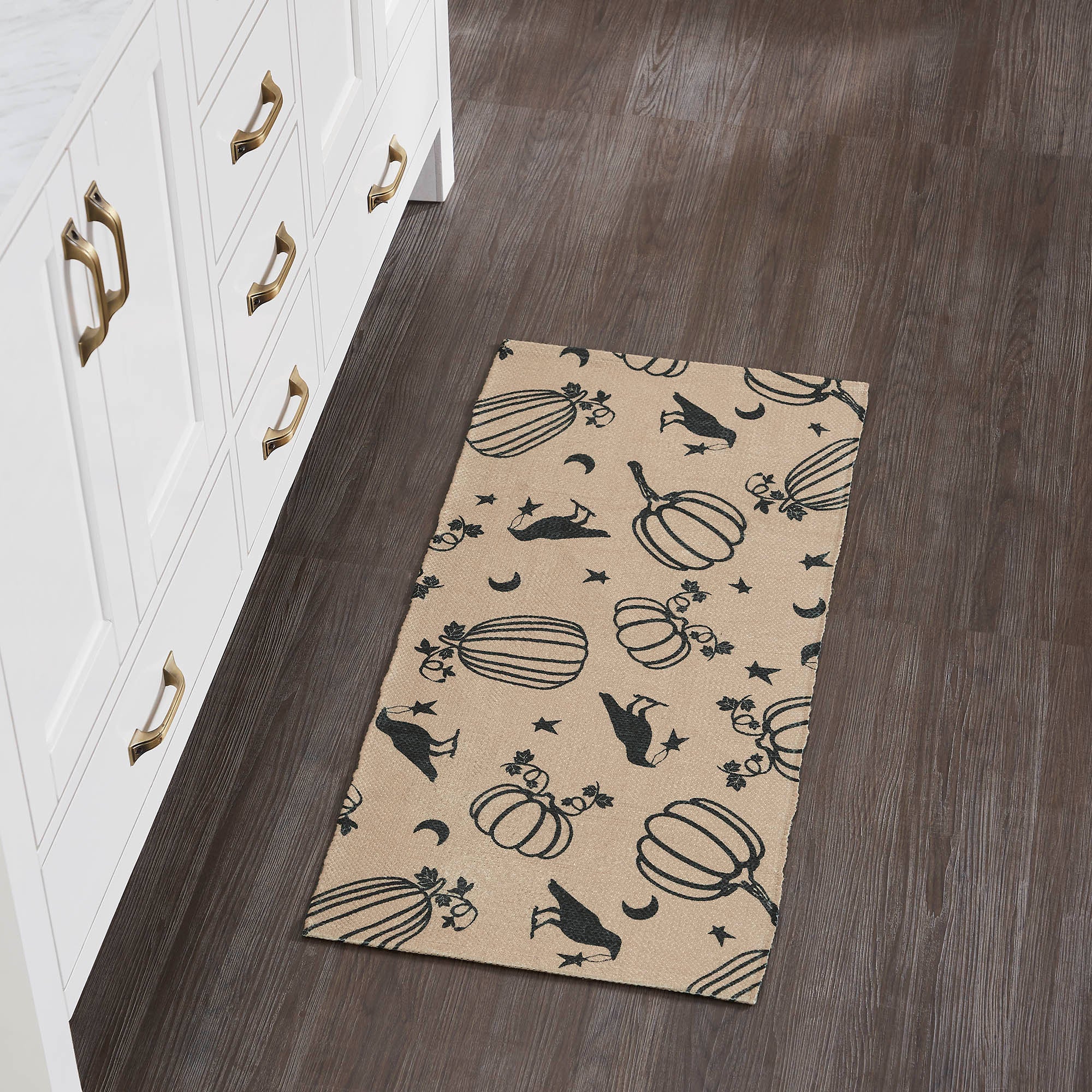 Raven Harvest Indoor/Outdoor Rug 17" x 36"