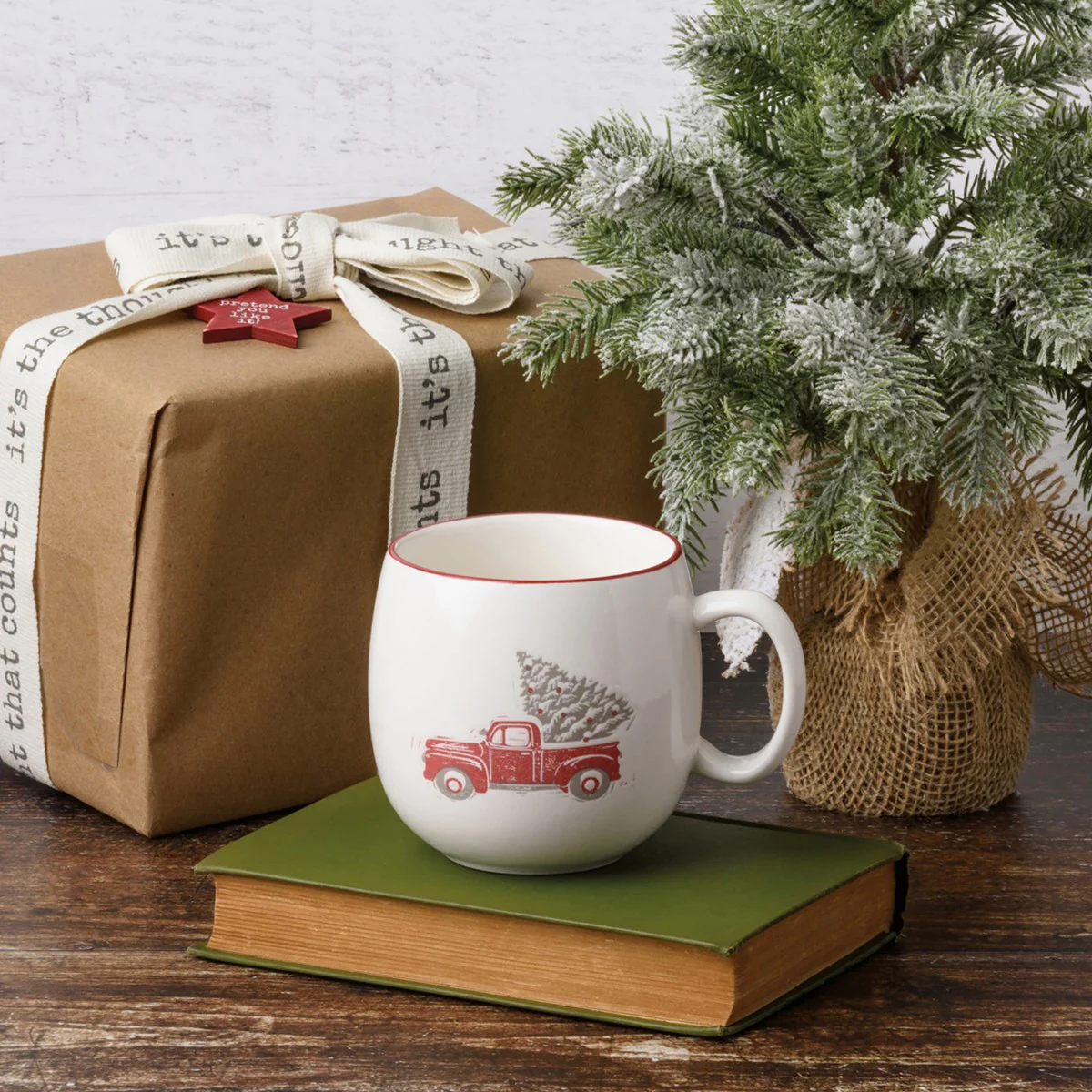 ๐ Red Truck With Christmas Tree Mug - Image 2