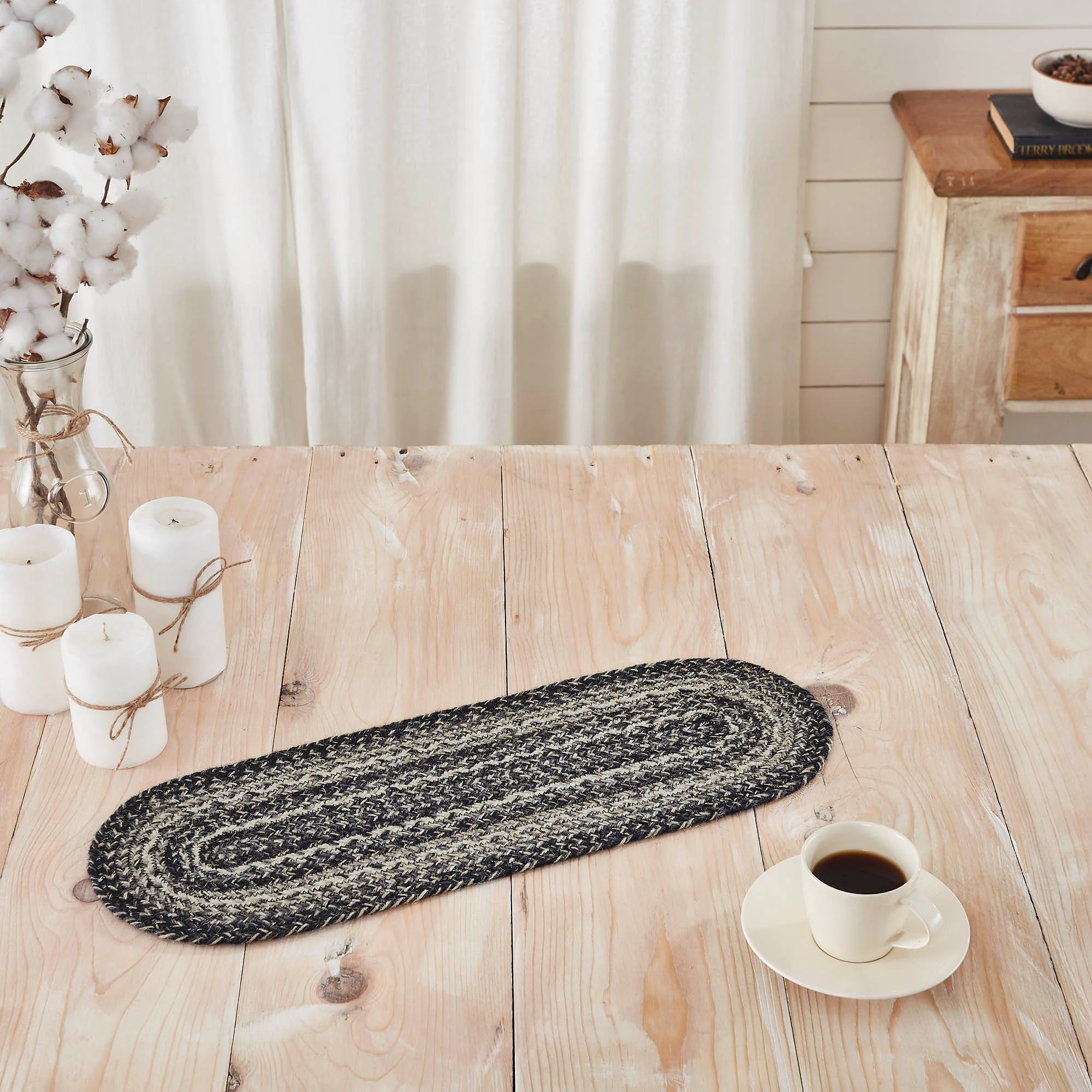 Sawyer Mill Black White Jute 24" Oval Table Runner