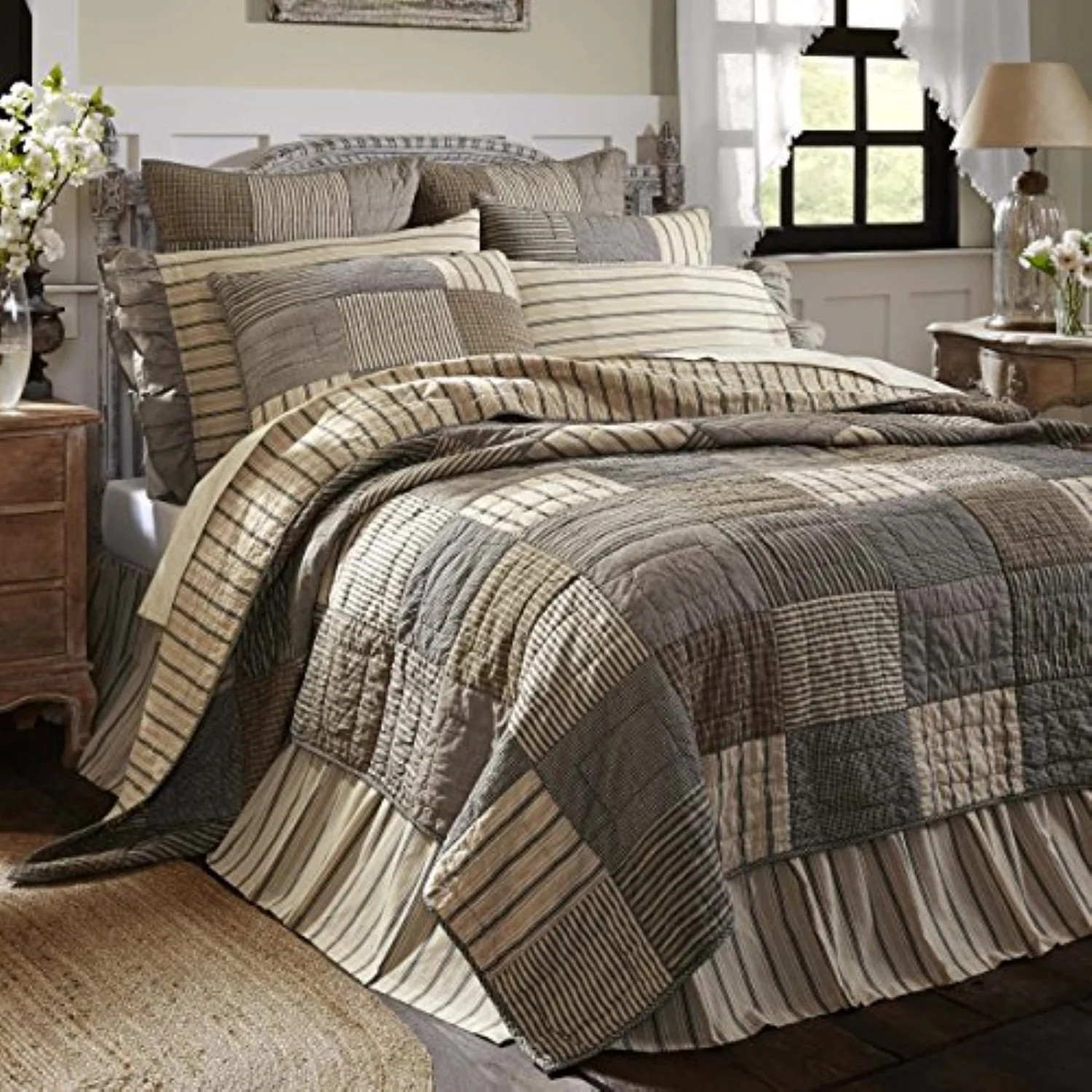 Sawyer Mill Charcoal King Quilt 105'' L x 95" W - Image 3