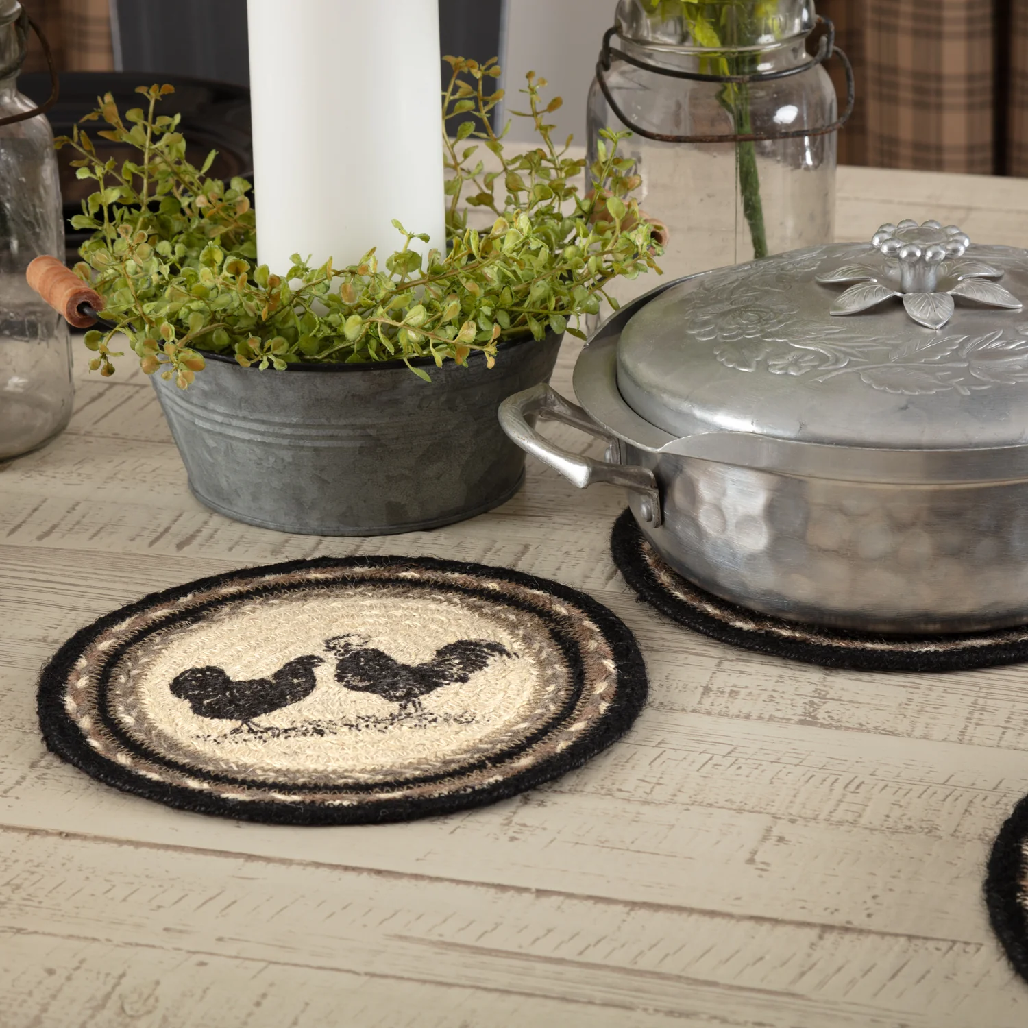 Sawyer Mill Charcoal Poultry Jute Trivet 8" Diameter
