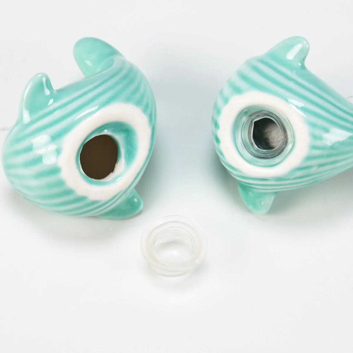 Sea Green Whale Salt And Pepper Shakers - Image 4