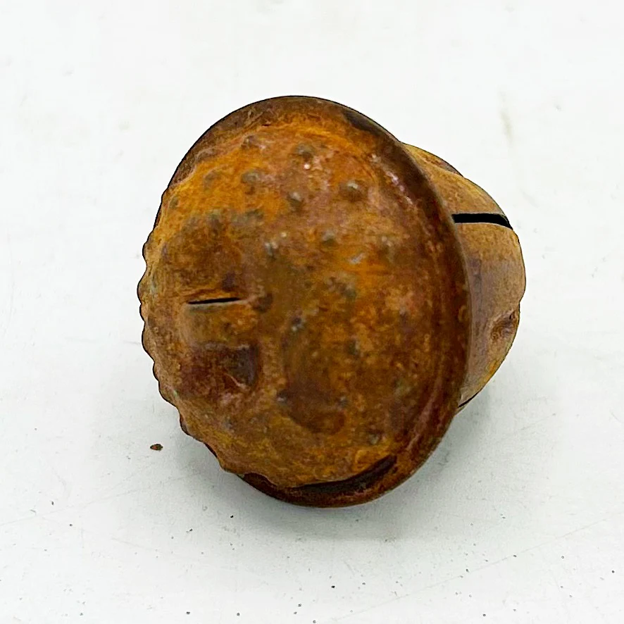 ๐ Set of 15 Rusty Acorn Shaped Bells - Image 5