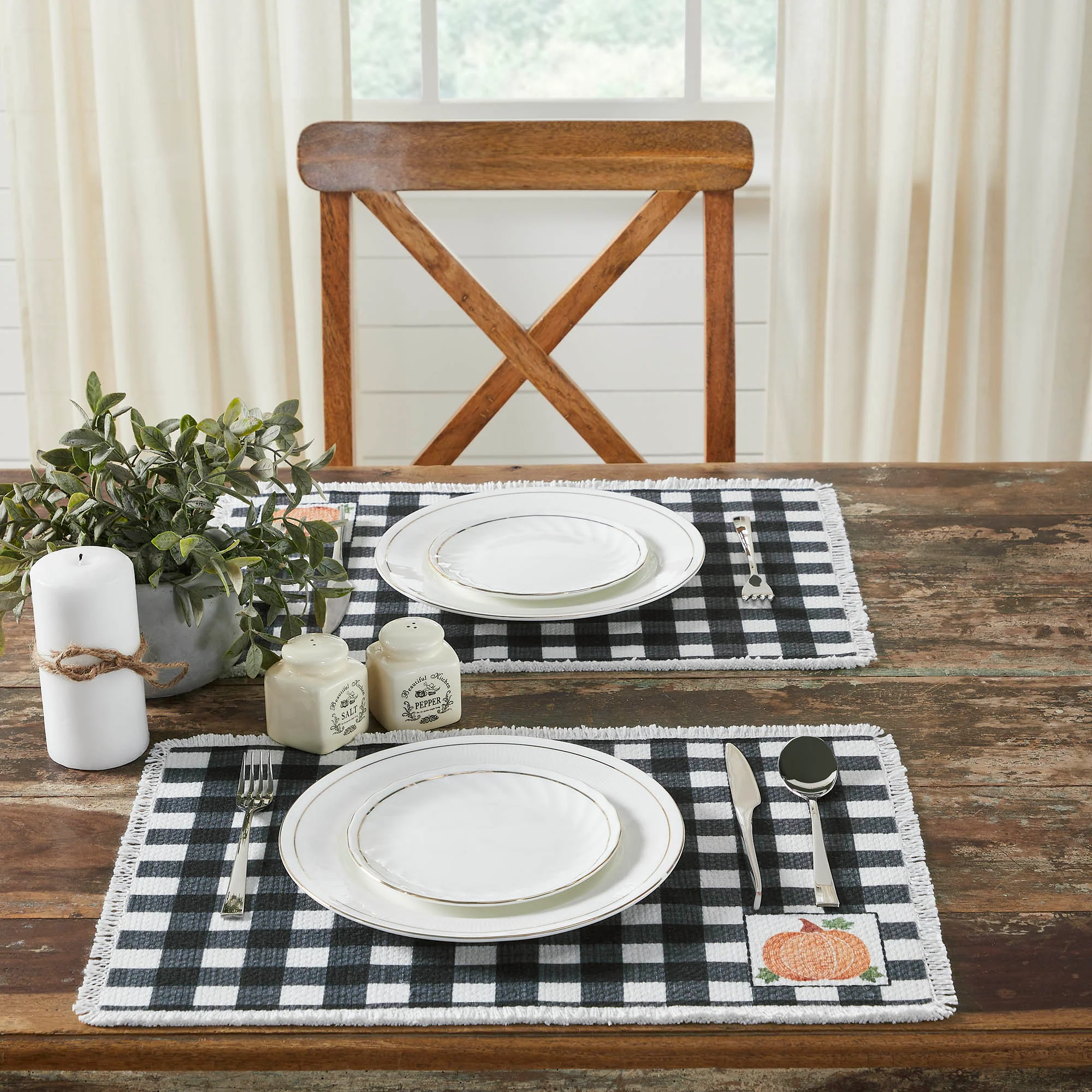 Set of 2 Annie Black Check Pumpkin Placemats