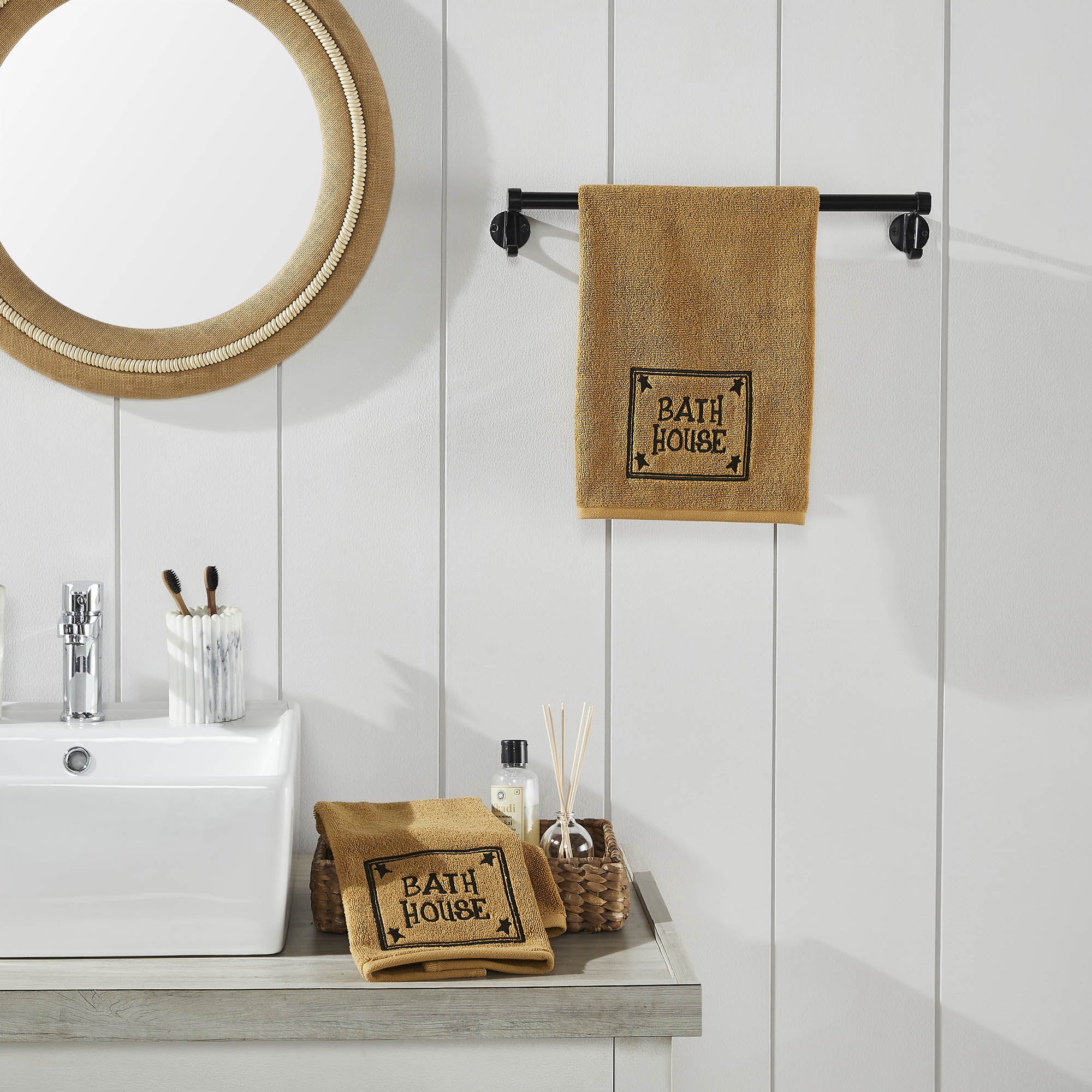 Set of 2 Bath House Prim Stars Tan Hand Towels