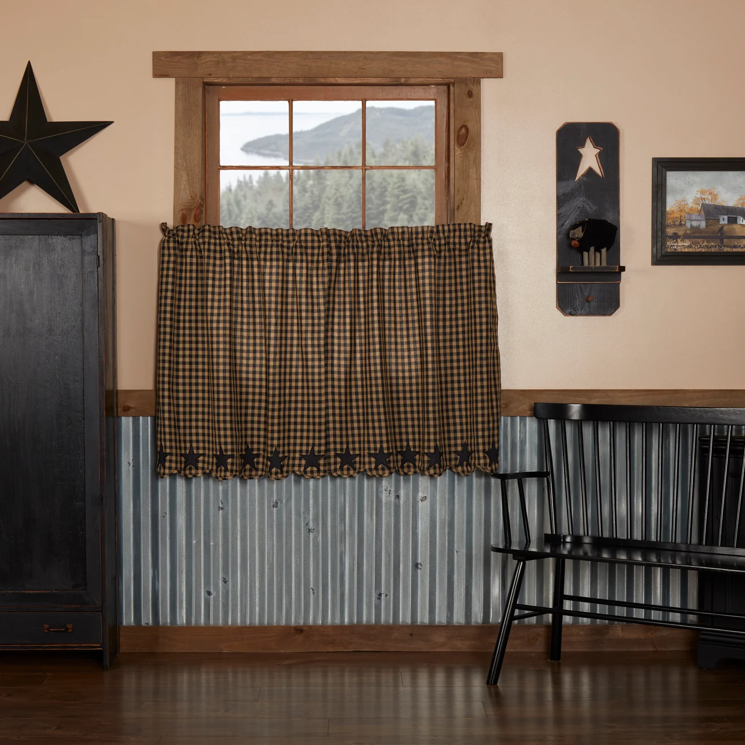 Set of 2 Black Star Scalloped Tier Curtains