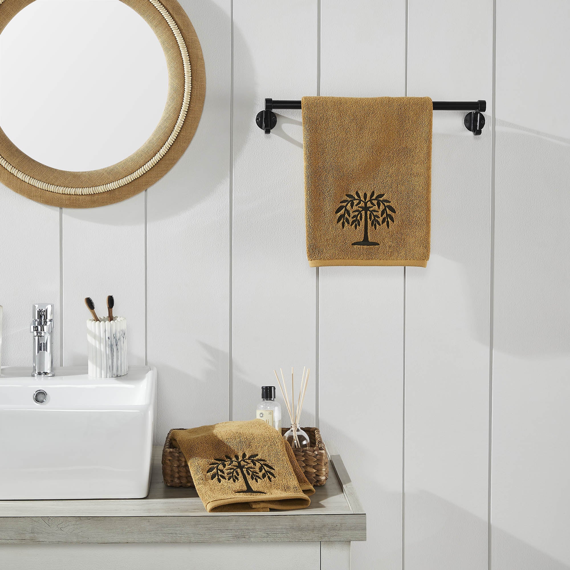 Set of 2 Black Willow Tree Tan Hand Towels