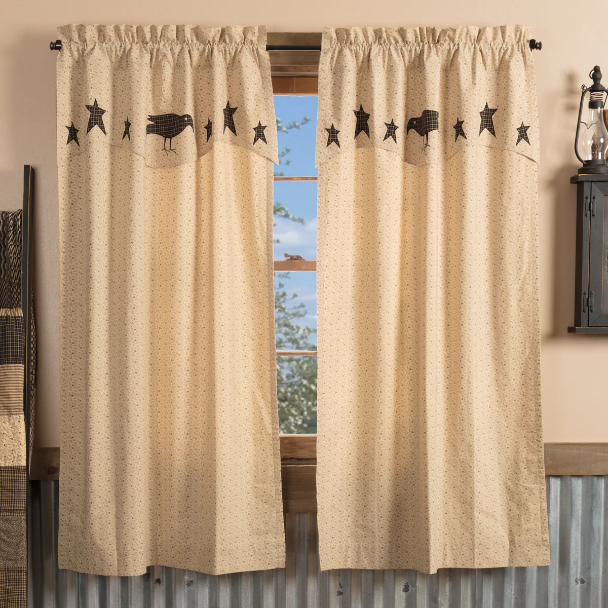 Set of 2 Kettle Grove Short Panel with Attached Applique Crow and Star Valance