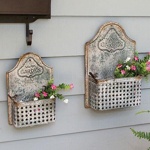 Set of 2 Rustic Bird Garden Wall Planters