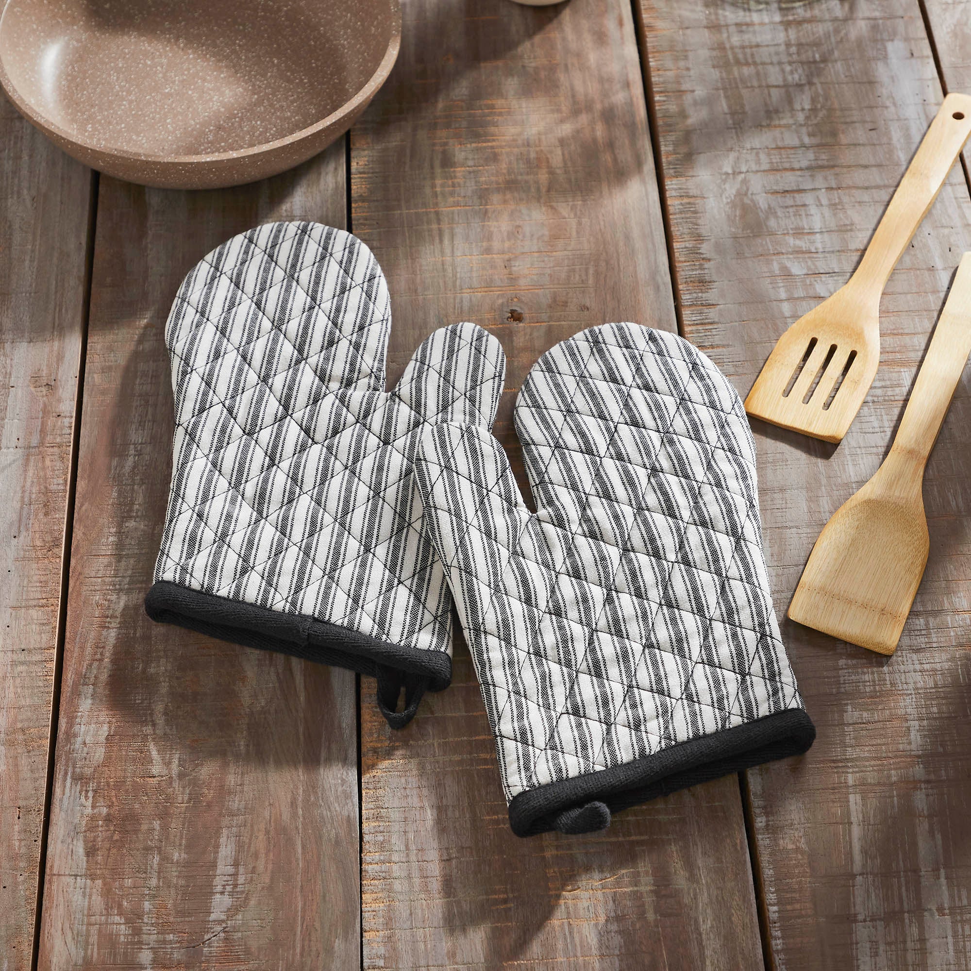Set of 2 Sawyer Mill Black Ticking Stripe Oven Mitt Set of 2