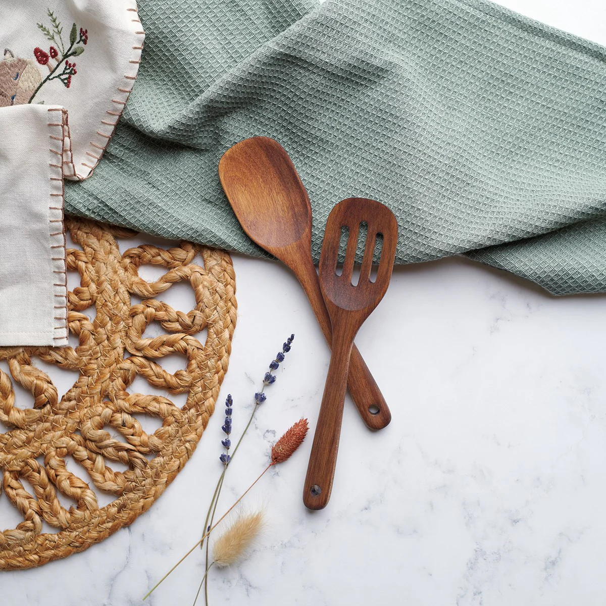 ๐ Set of 2 Simple Farm Wooden Spoon Set 8" - Image 2