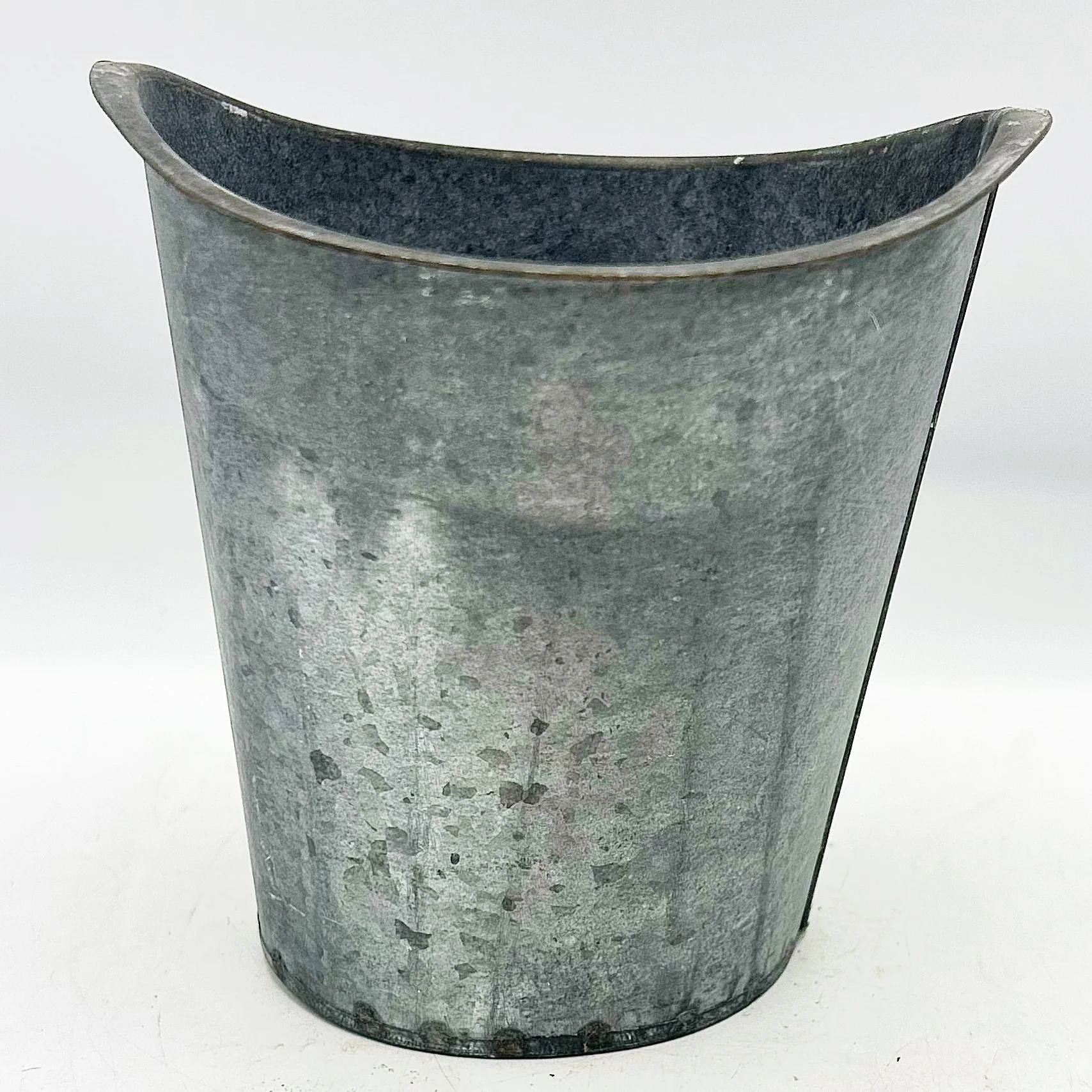 ๐ Rustic Tin Sifter Cup 5" H - Image 4