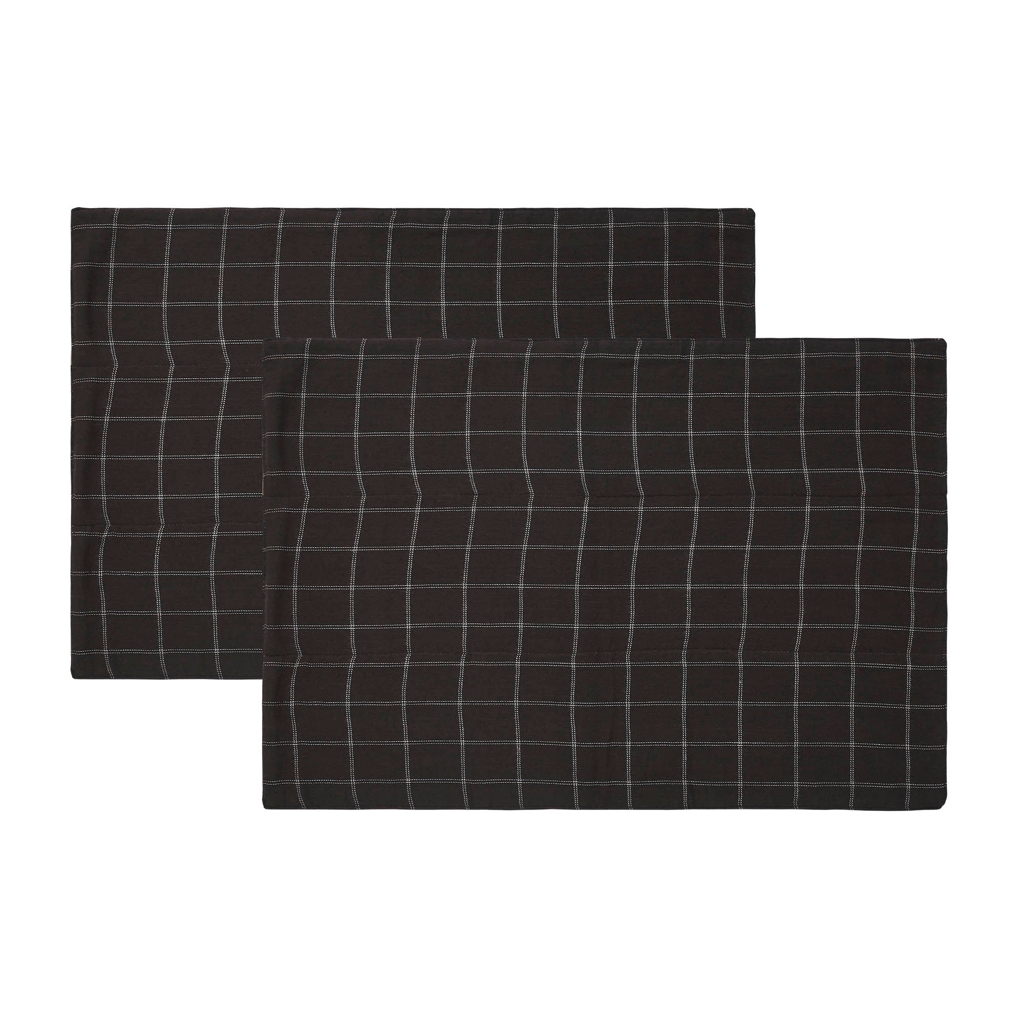 Set of 2 Wyatt Quilted Placemats - Image 4