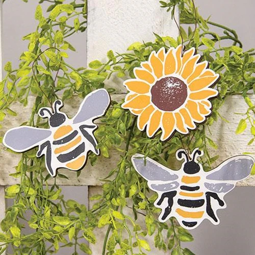 💙 Set of 3 Bees & Sunflower Wooden Ornaments - Image 2